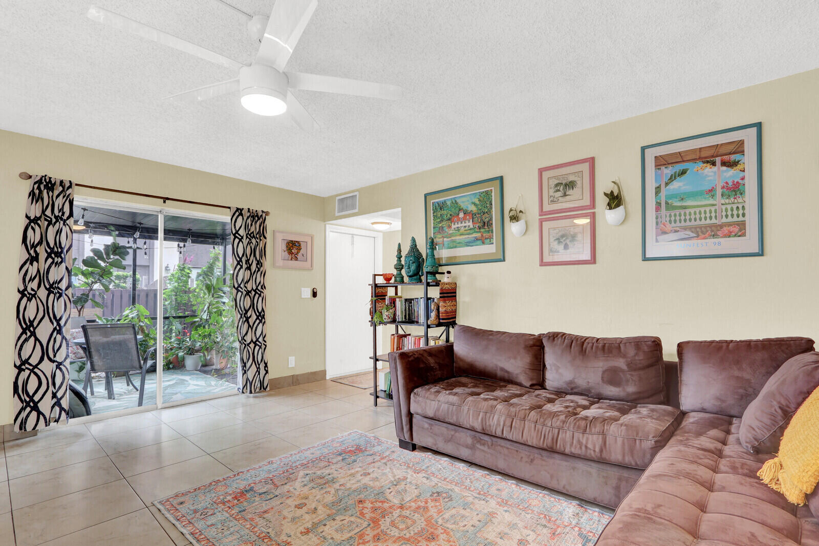 2116 Sherwood Forest Boulevard 28