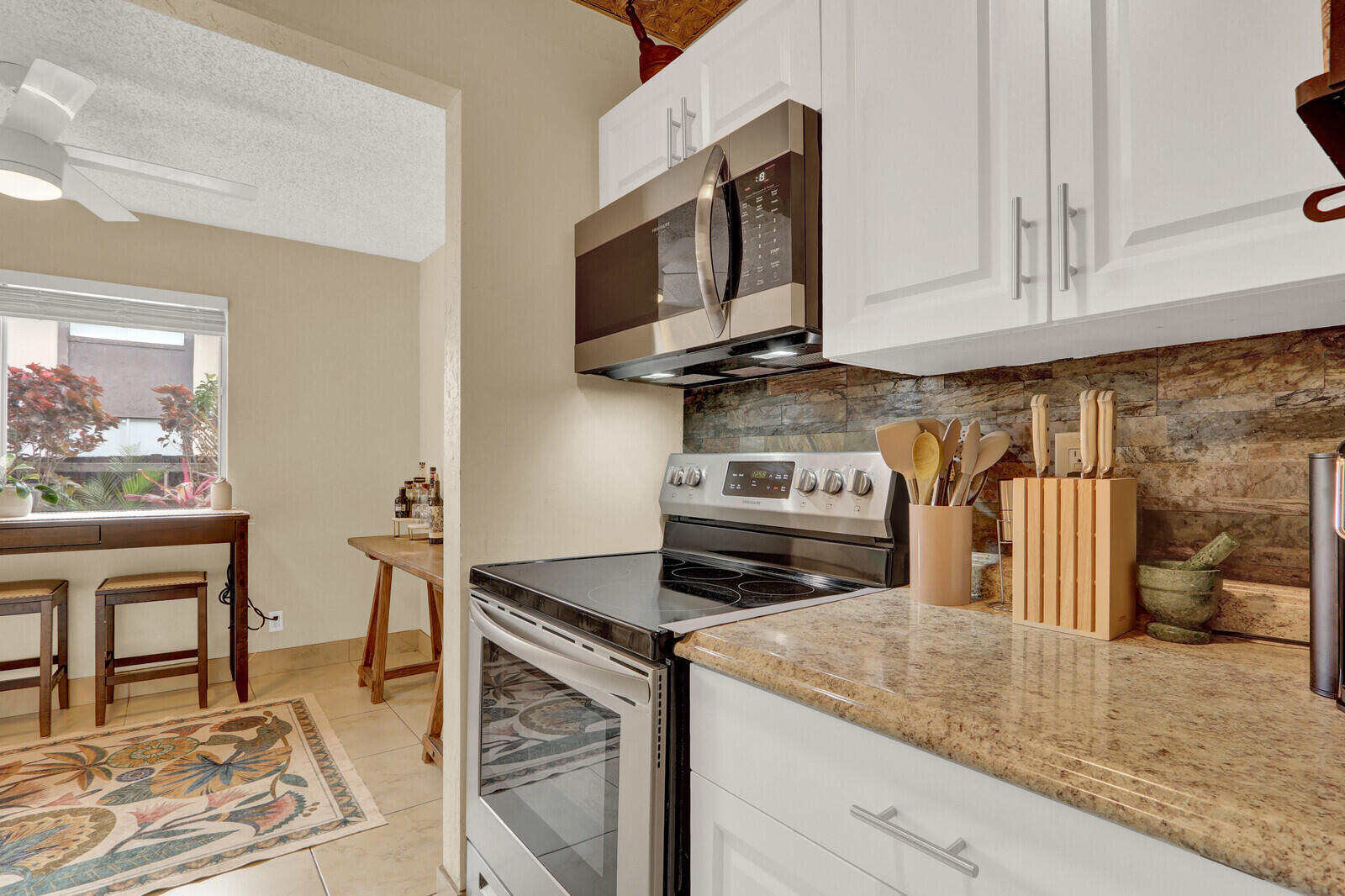 2116 Sherwood Forest Boulevard 28