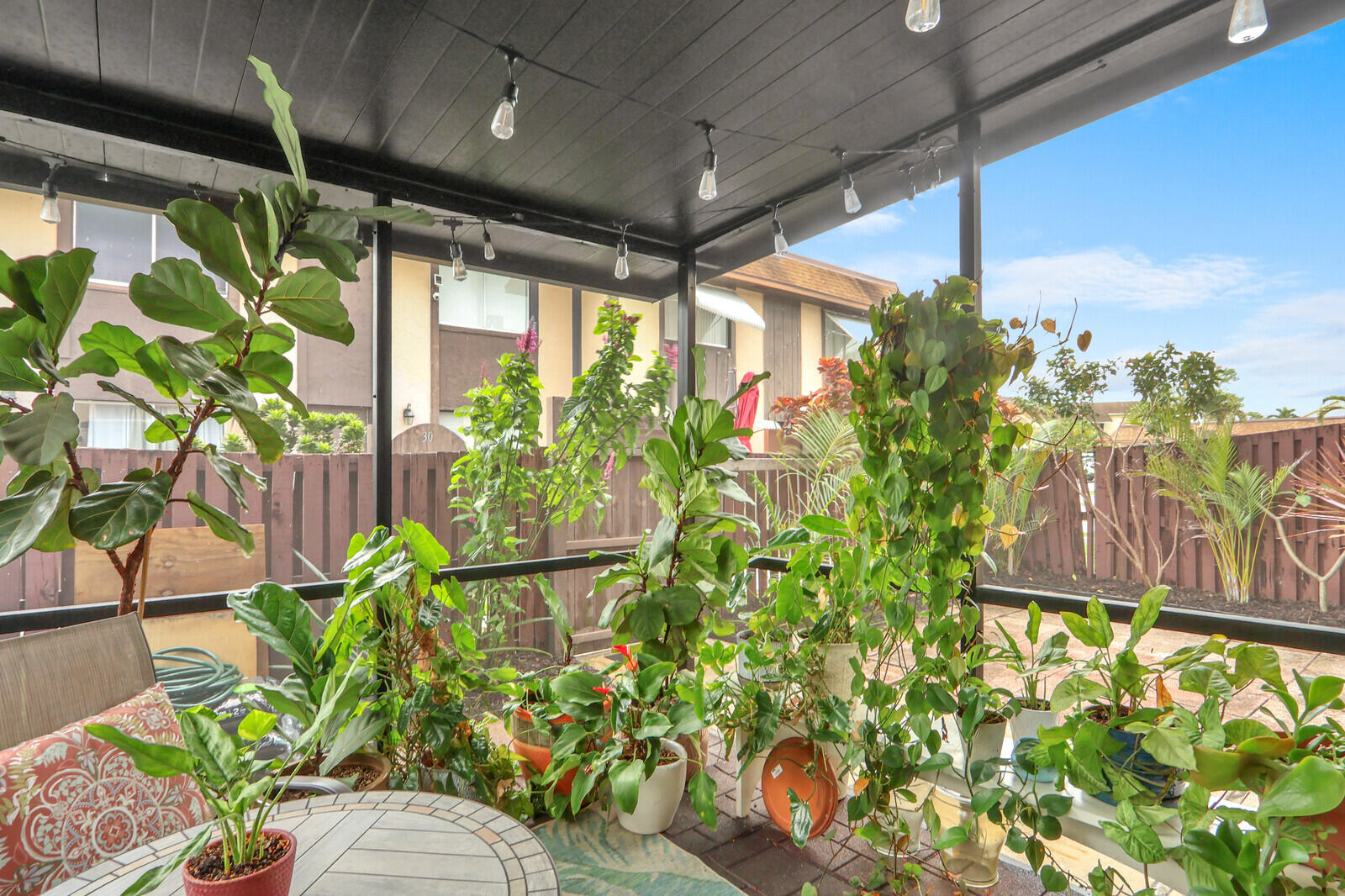 2116 Sherwood Forest Boulevard 28