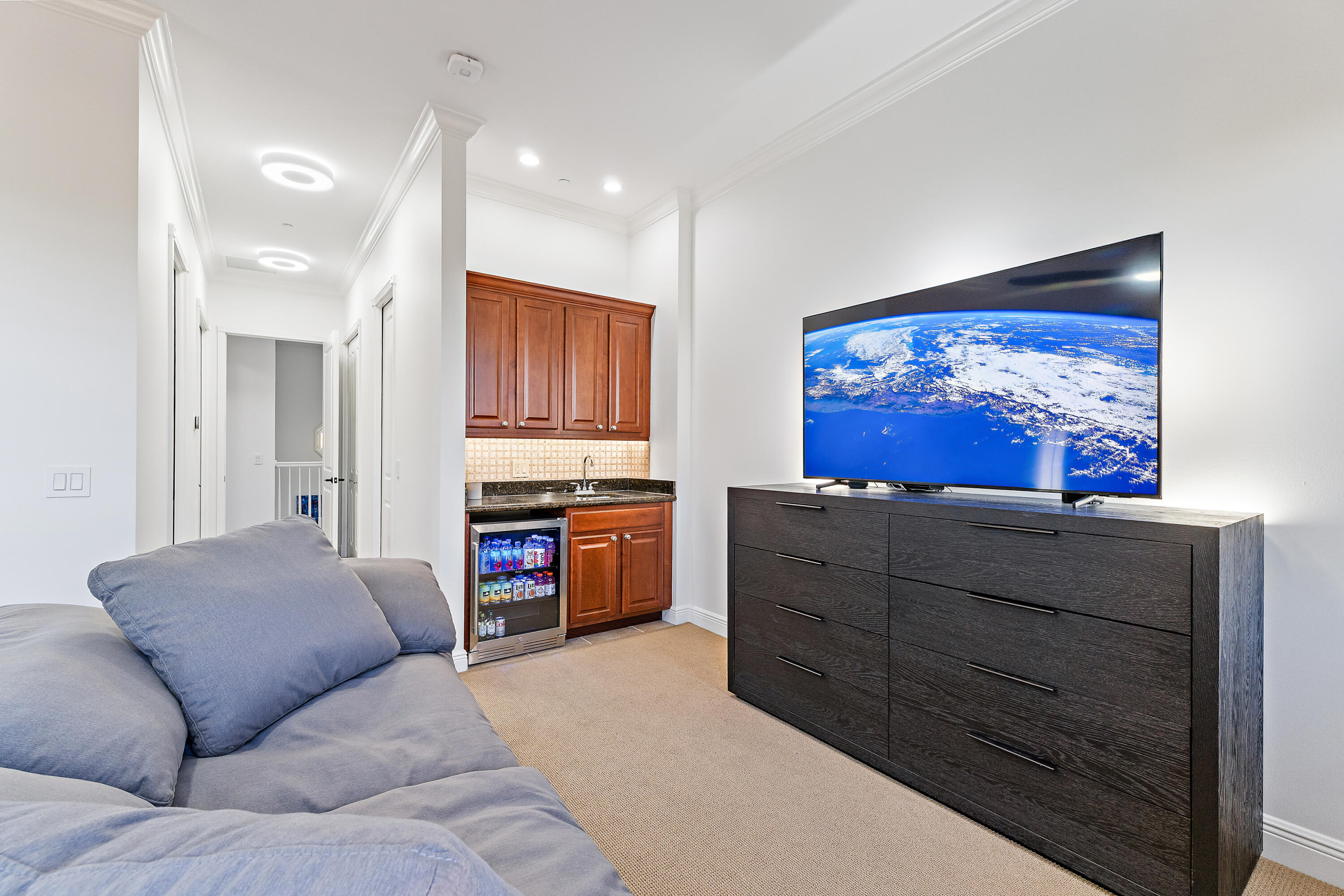 605 Del Sol Circle