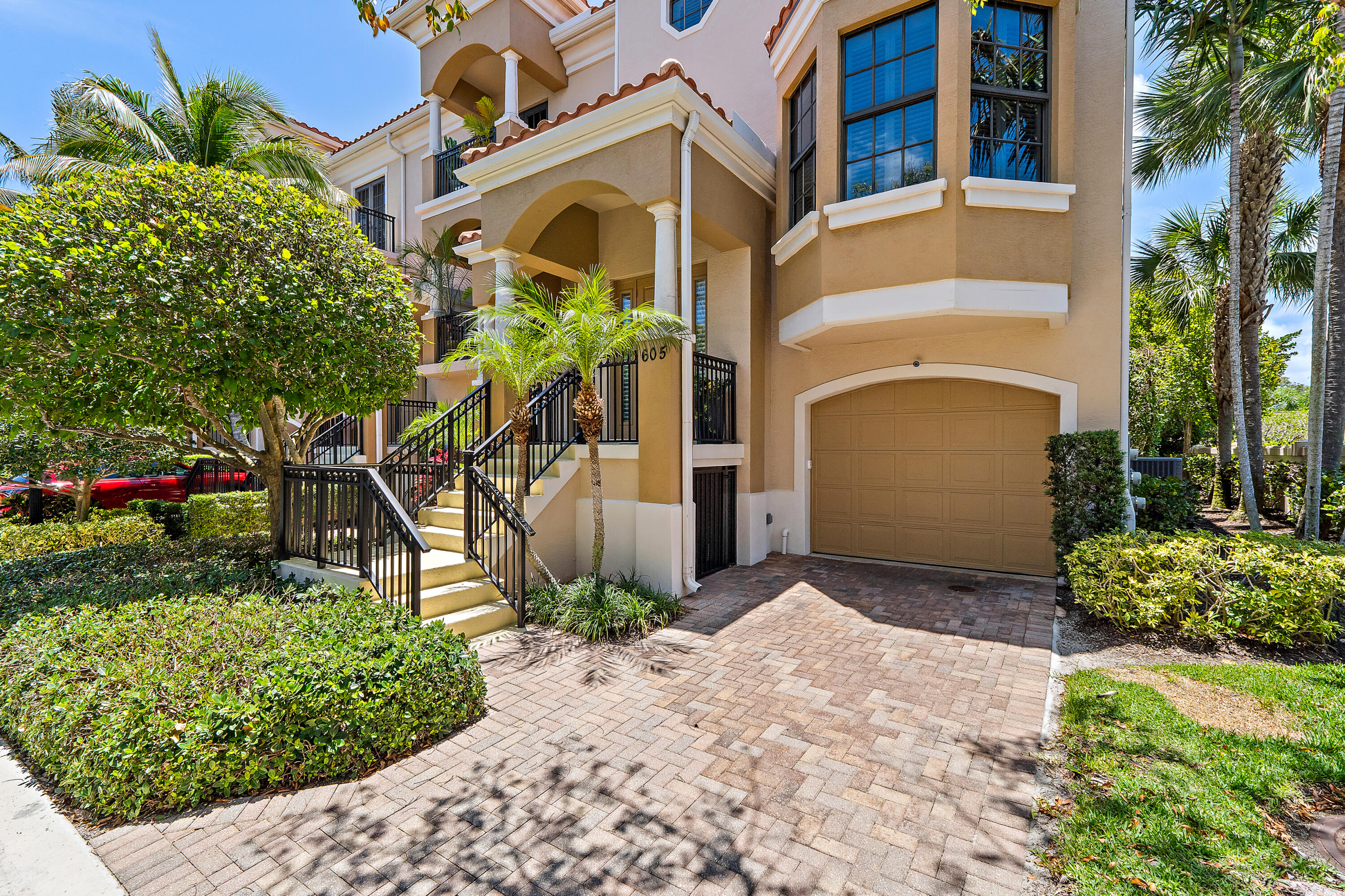 605 Del Sol Circle