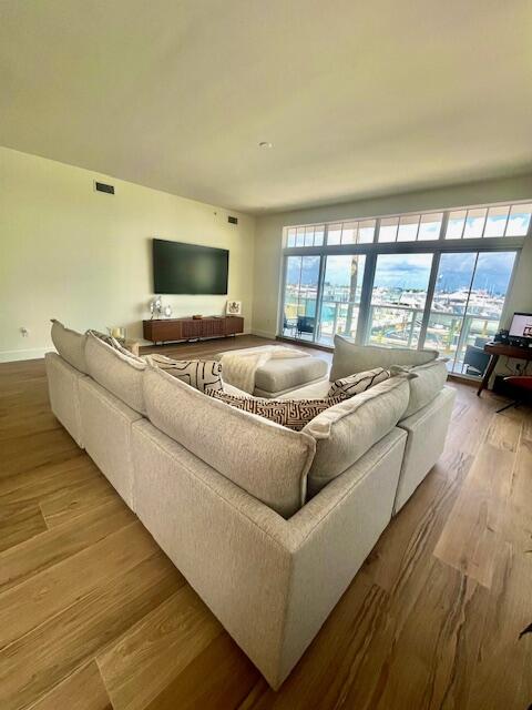 184 Lake Drive 3102