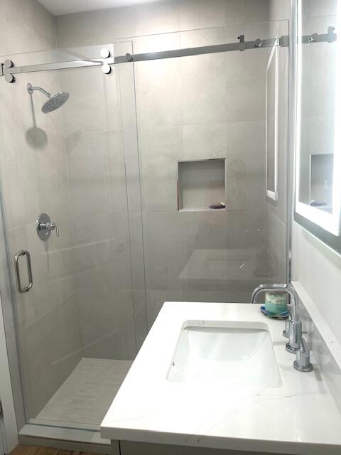 184 Lake Drive 3102