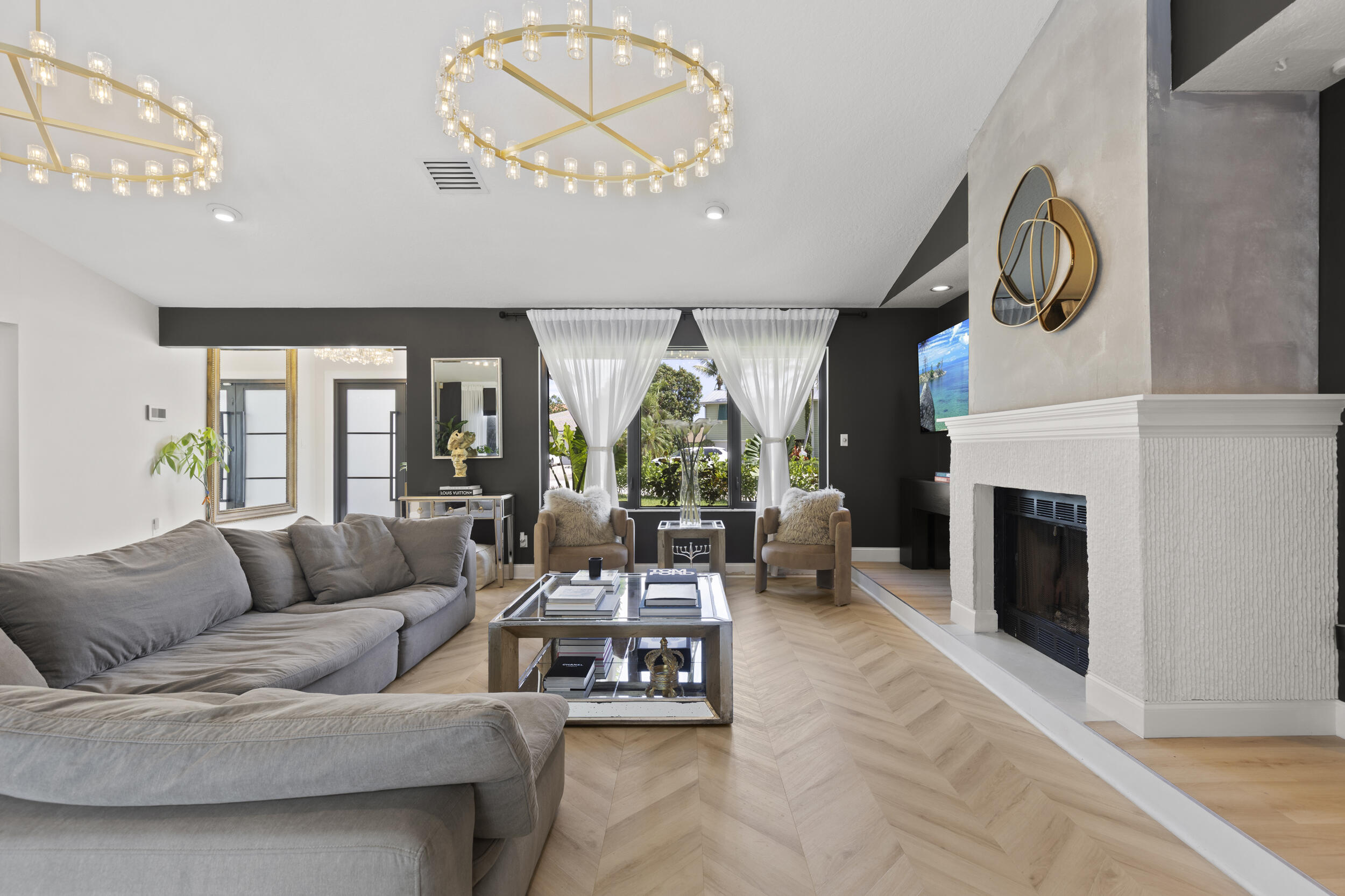 1176 Cherlynn Terrace