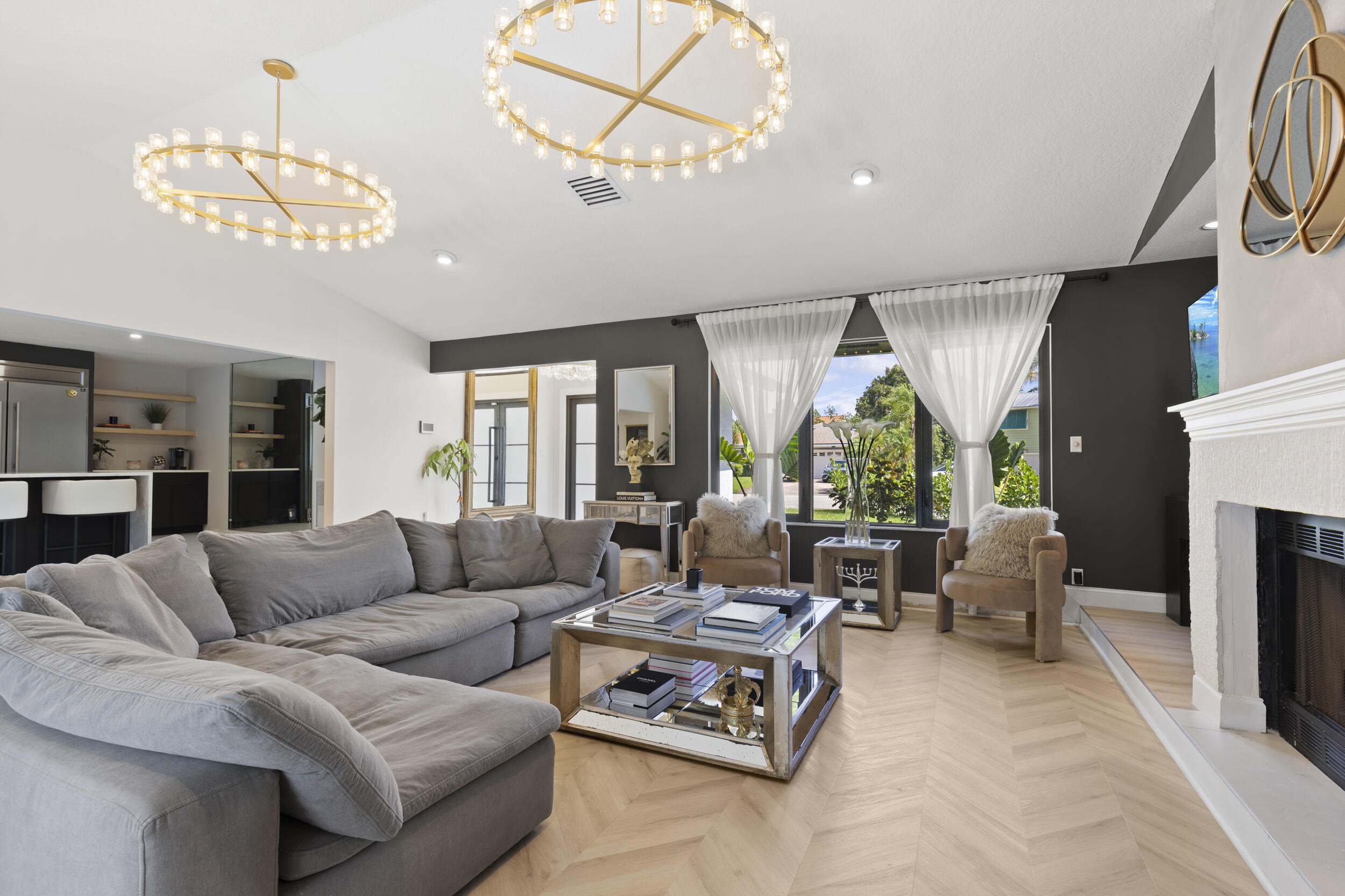 1176 Cherlynn Terrace