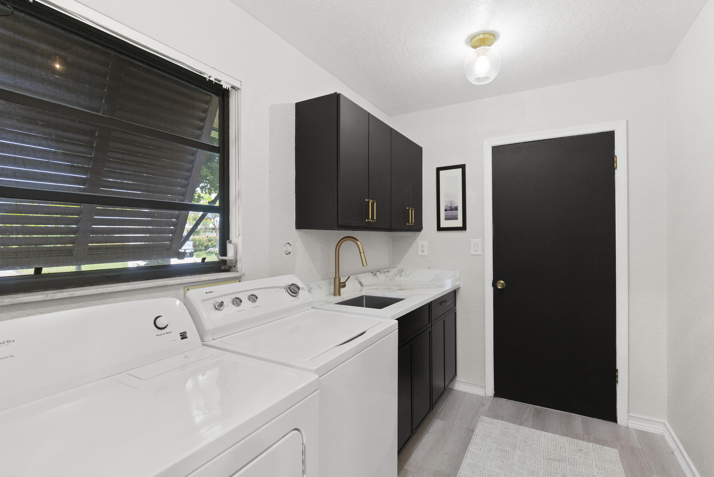 1176 Cherlynn Terrace