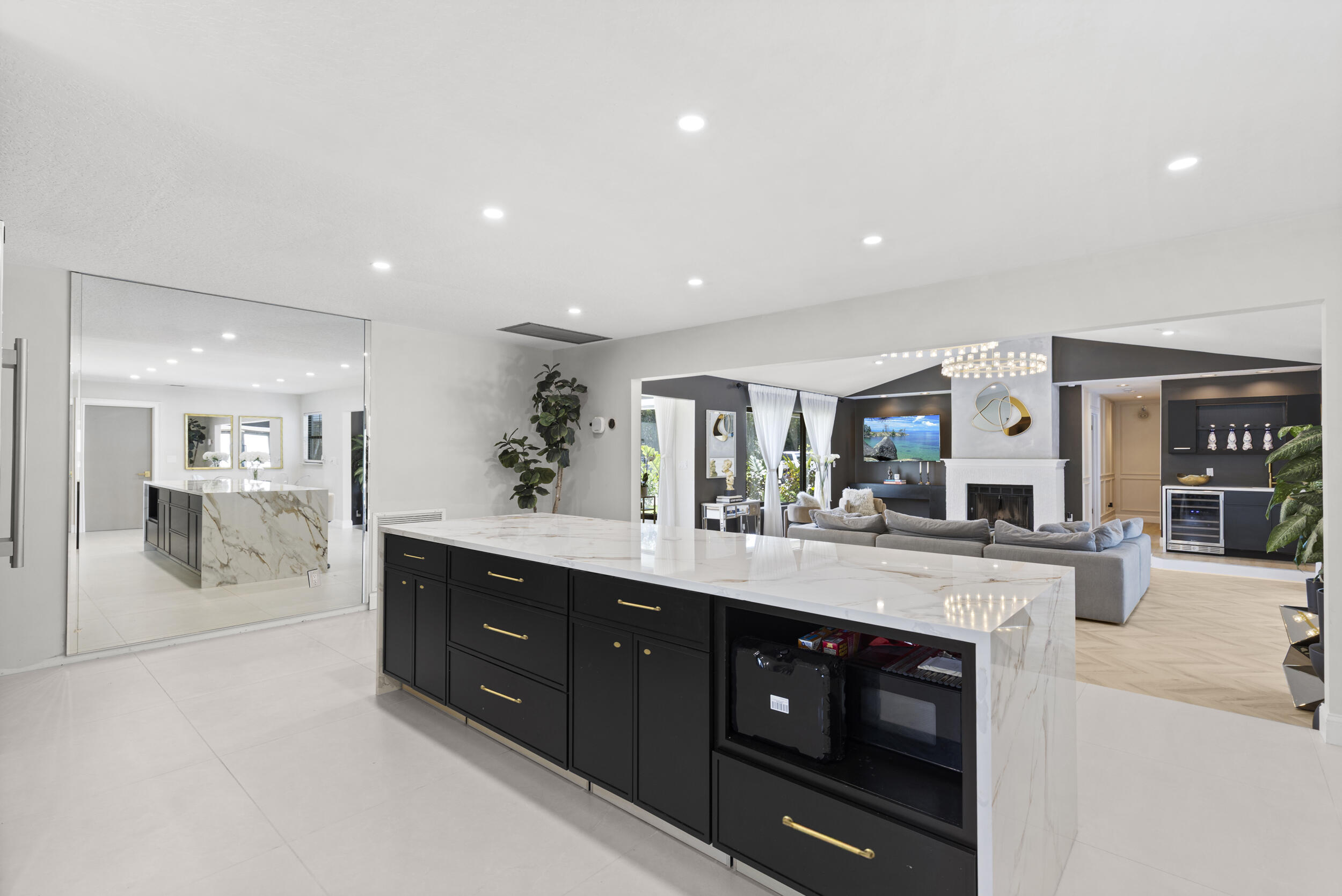 1176 Cherlynn Terrace