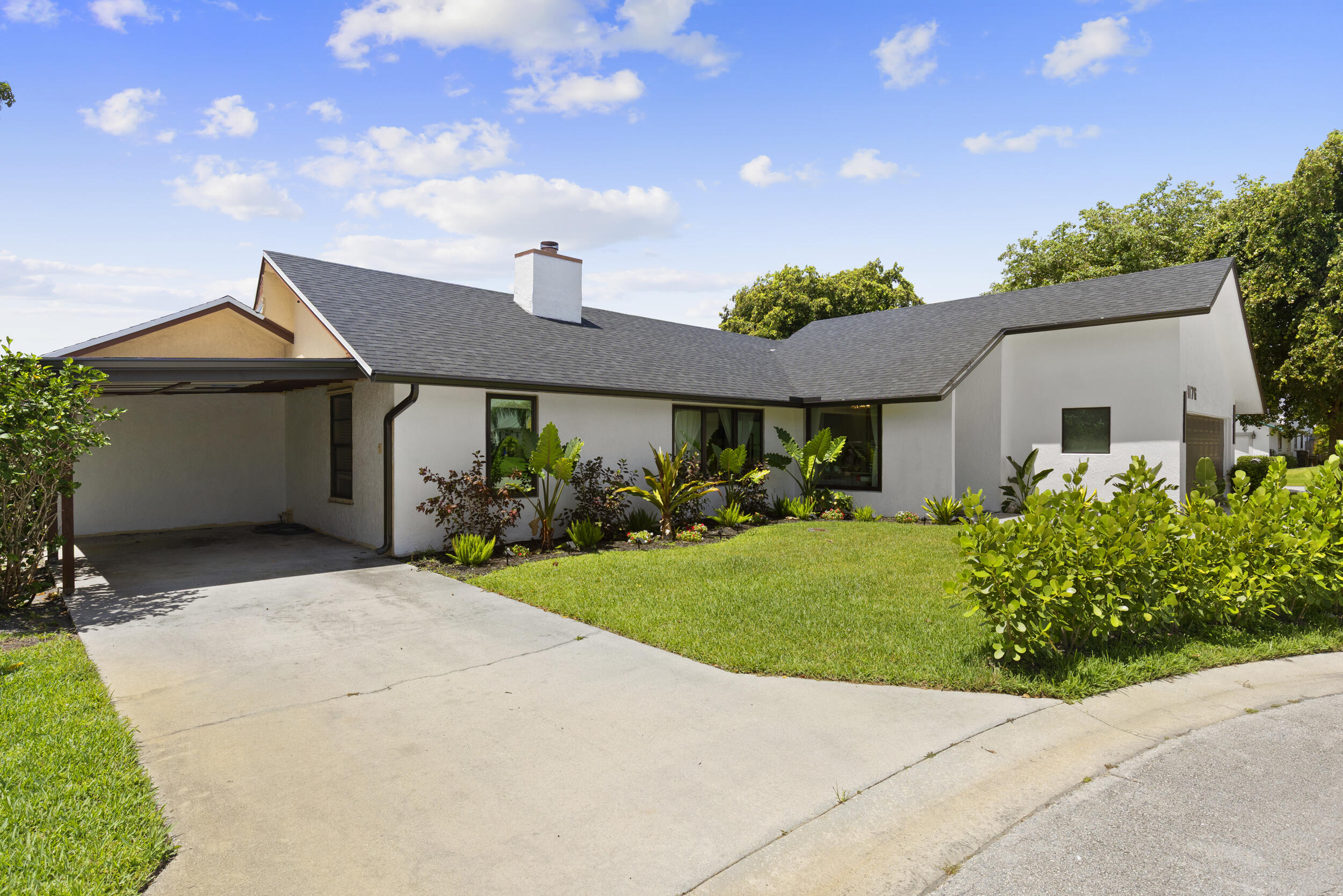 1176 Cherlynn Terrace