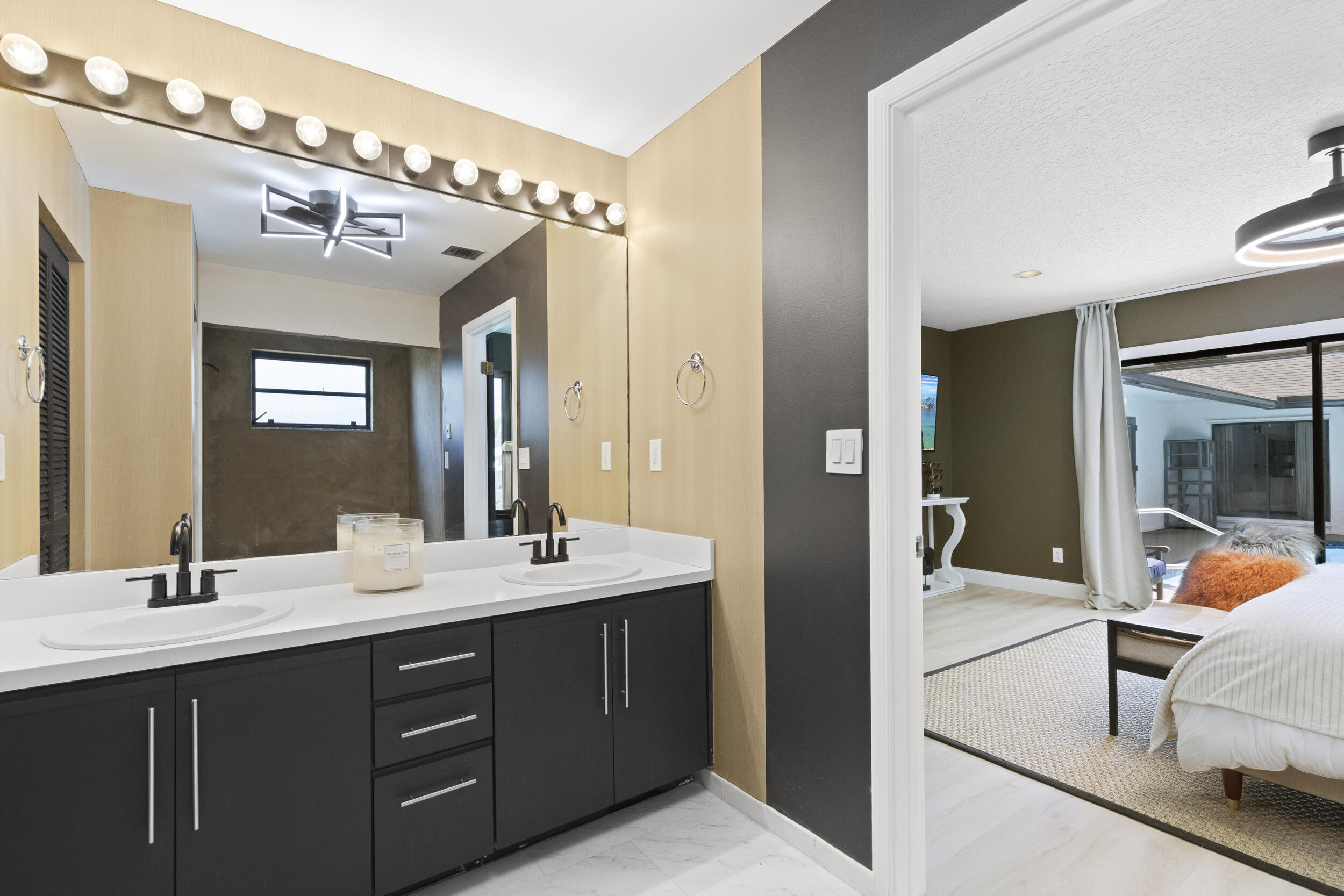 1176 Cherlynn Terrace