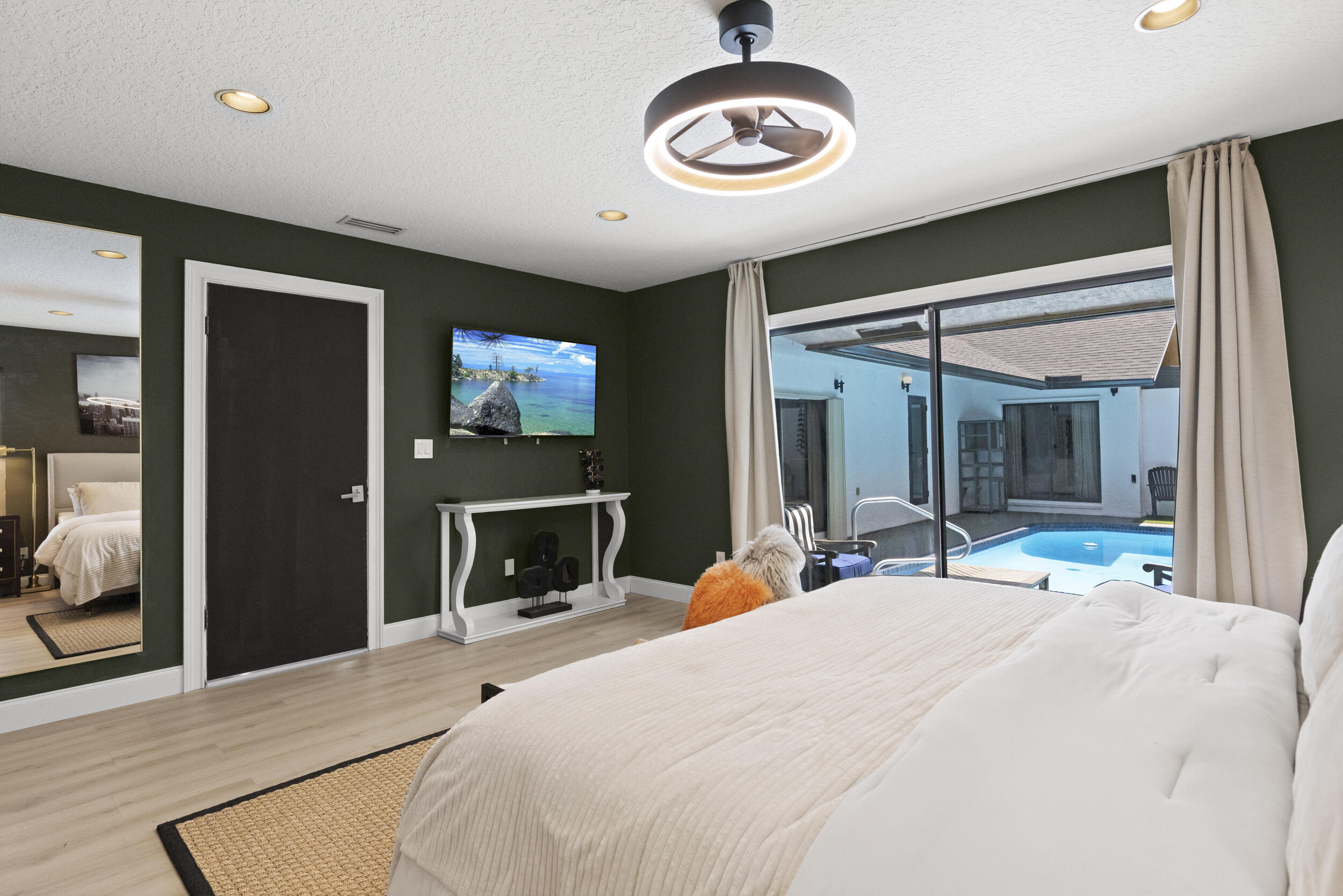 1176 Cherlynn Terrace