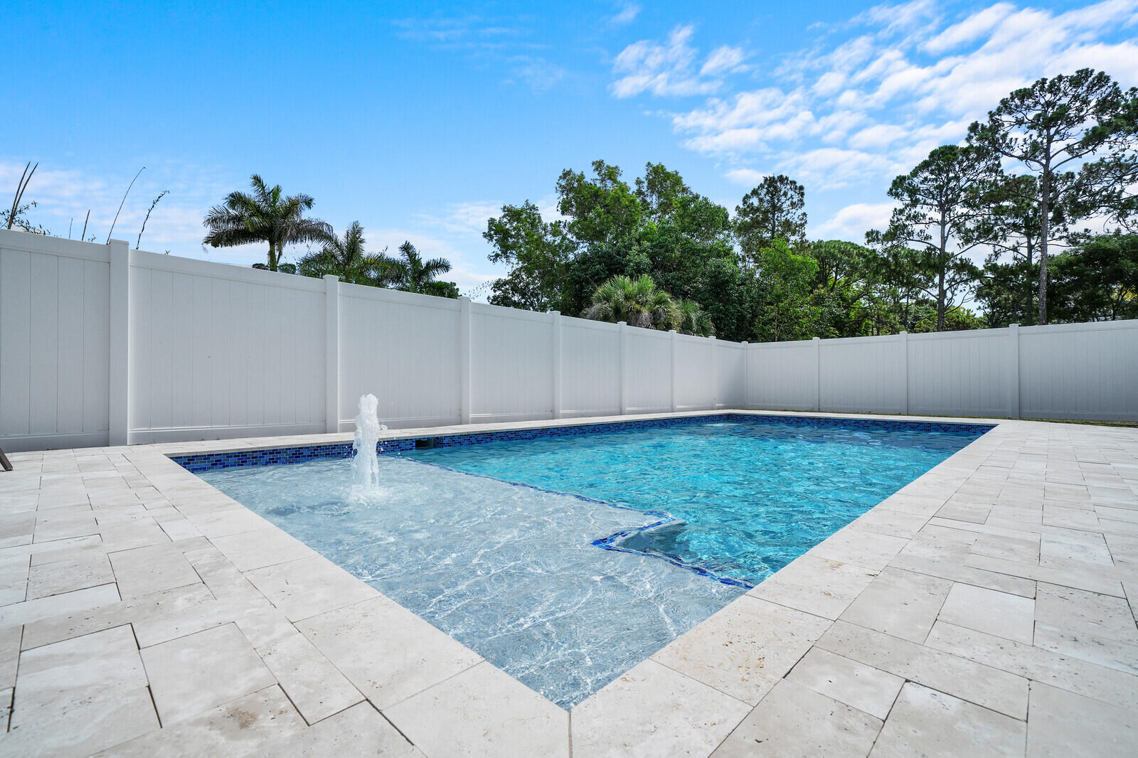 6681 140th Lane N