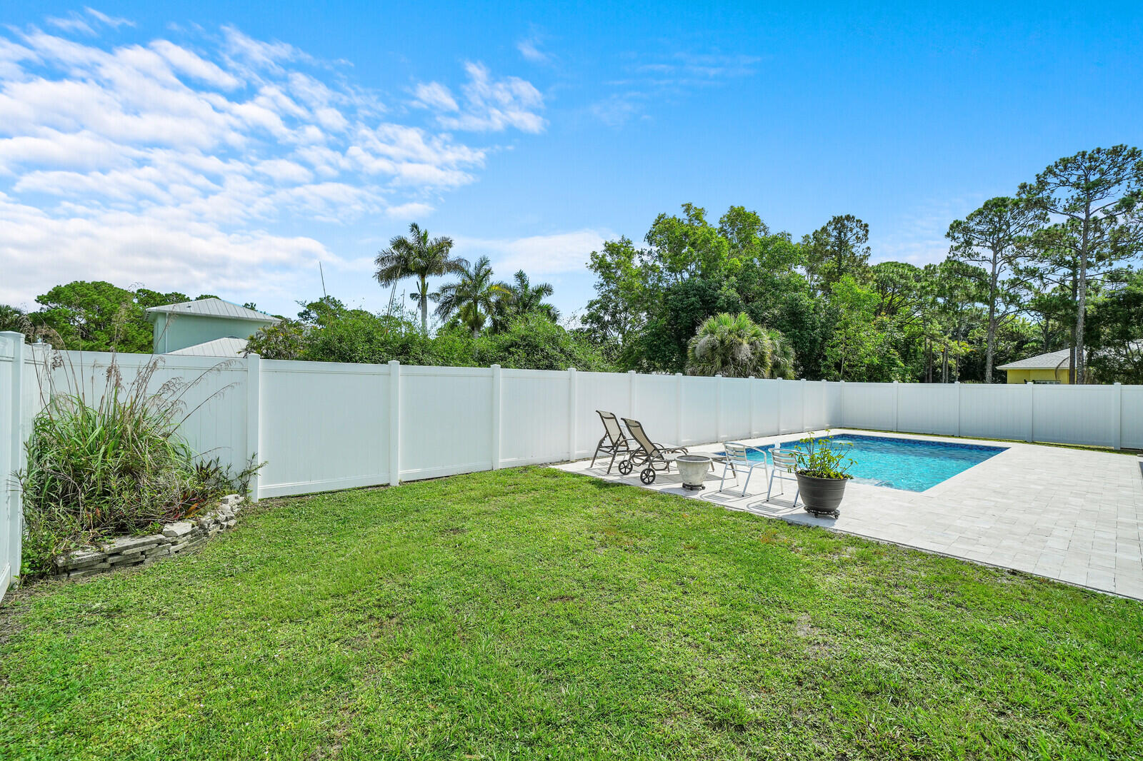 6681 140th Lane N