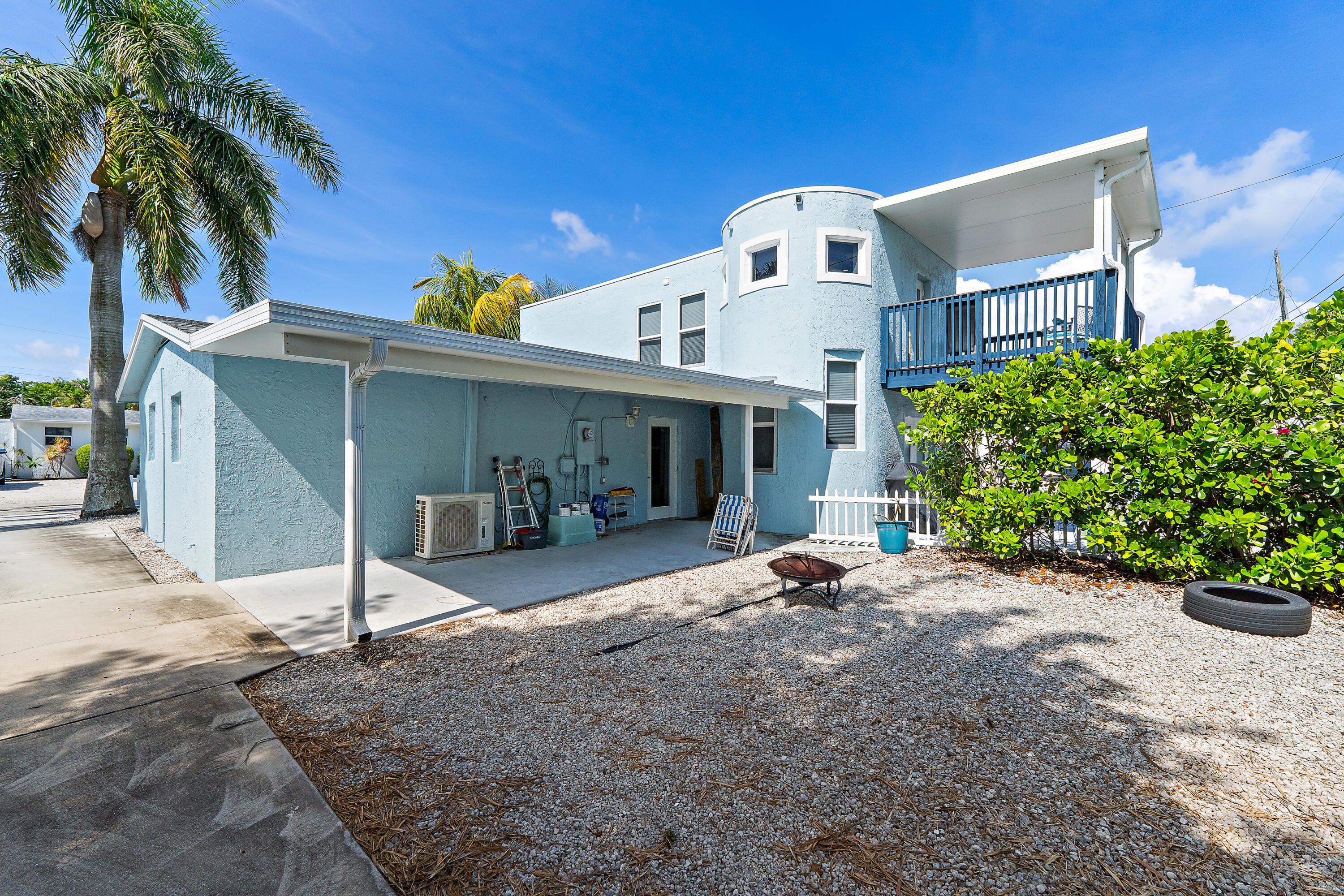 1779 Len Drive 1