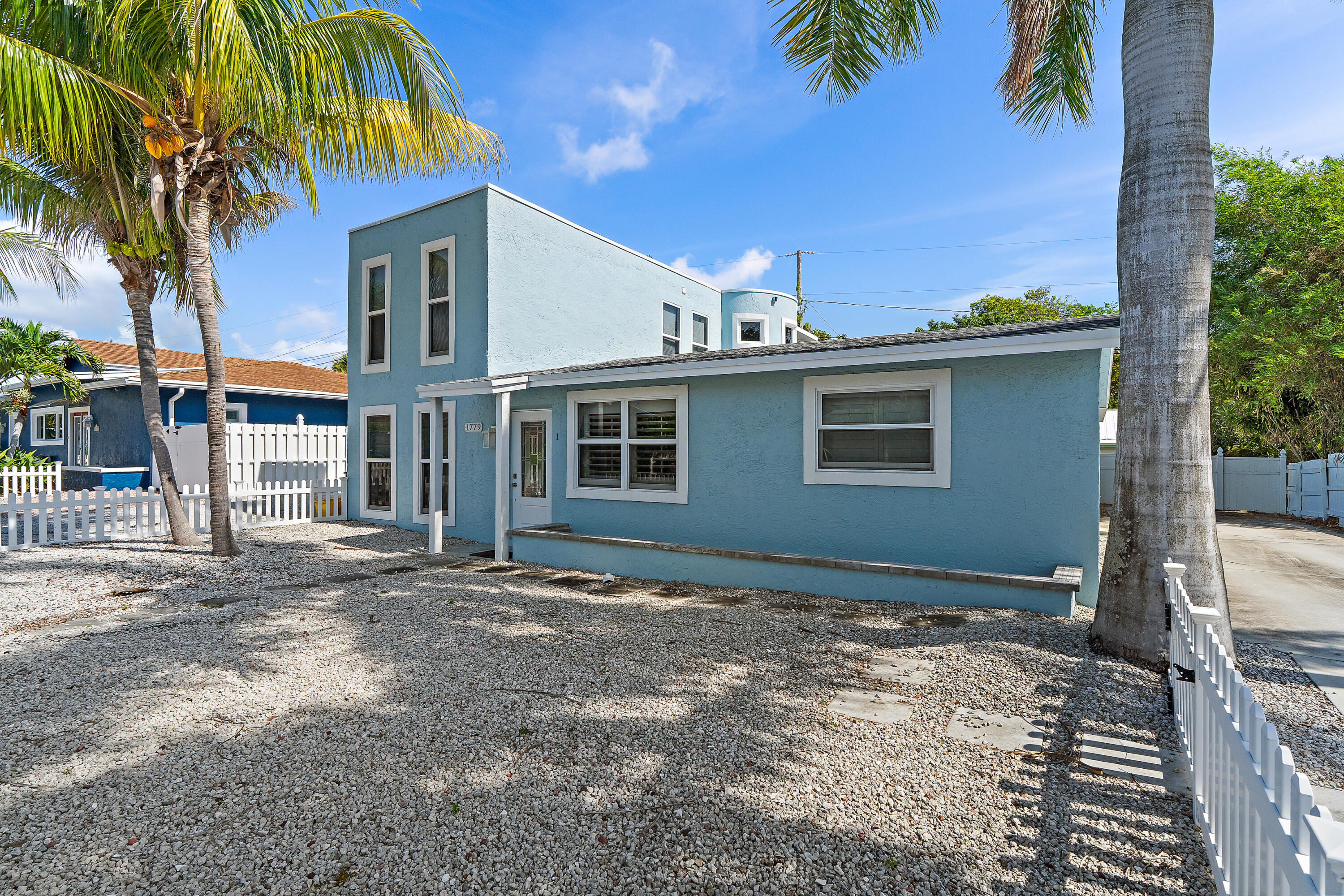 1779 Len Drive 1