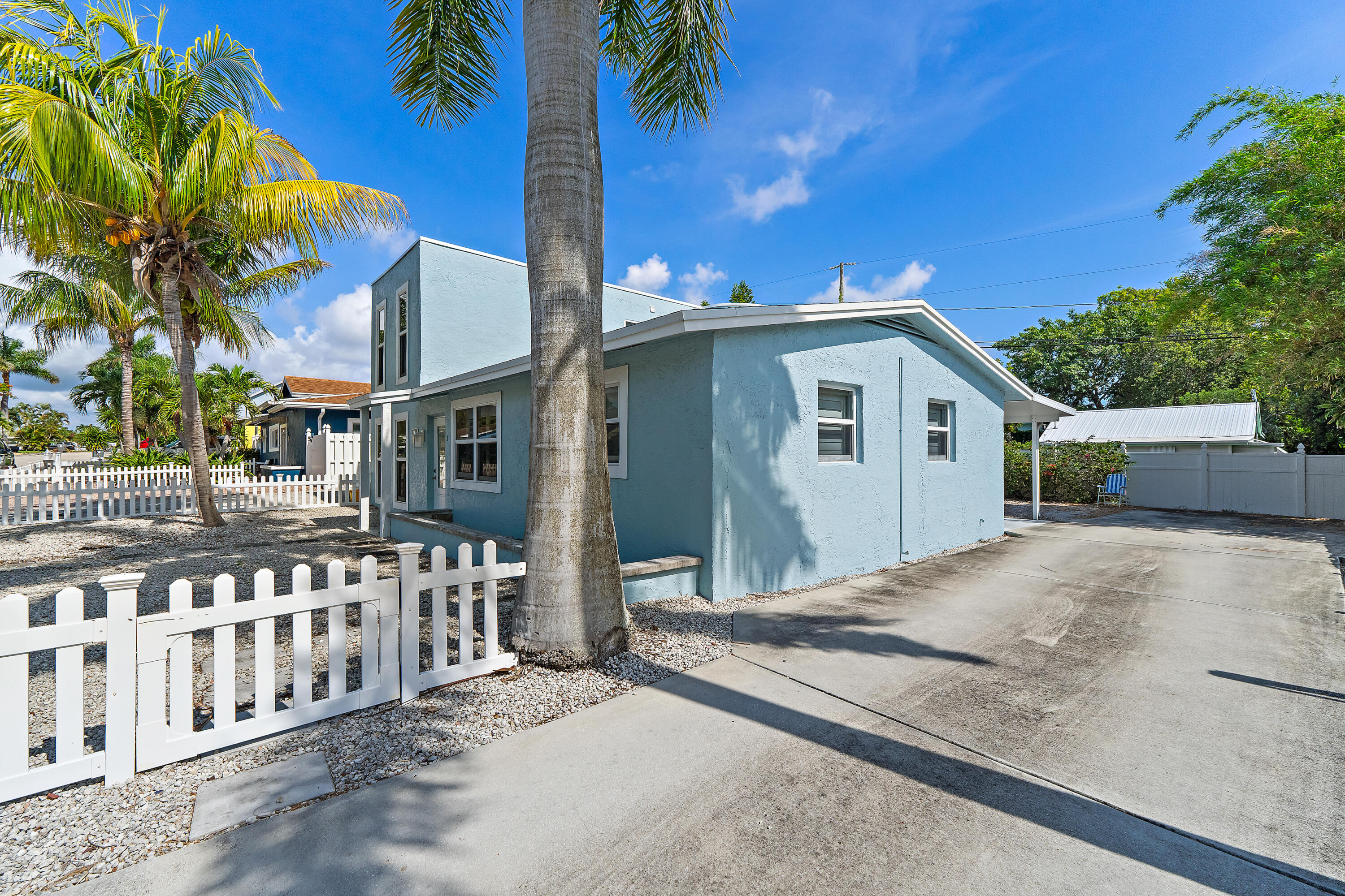 1779 Len Drive 1