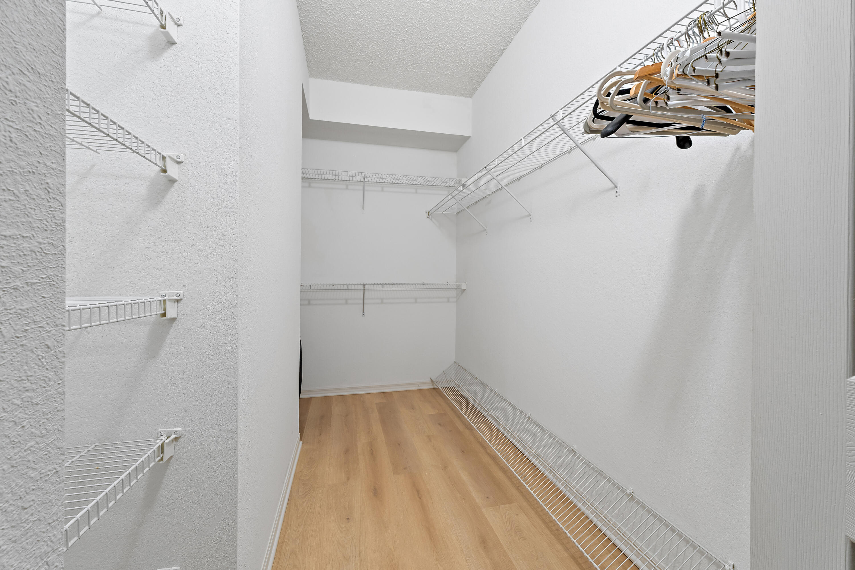 2915 Tuscany Court 102