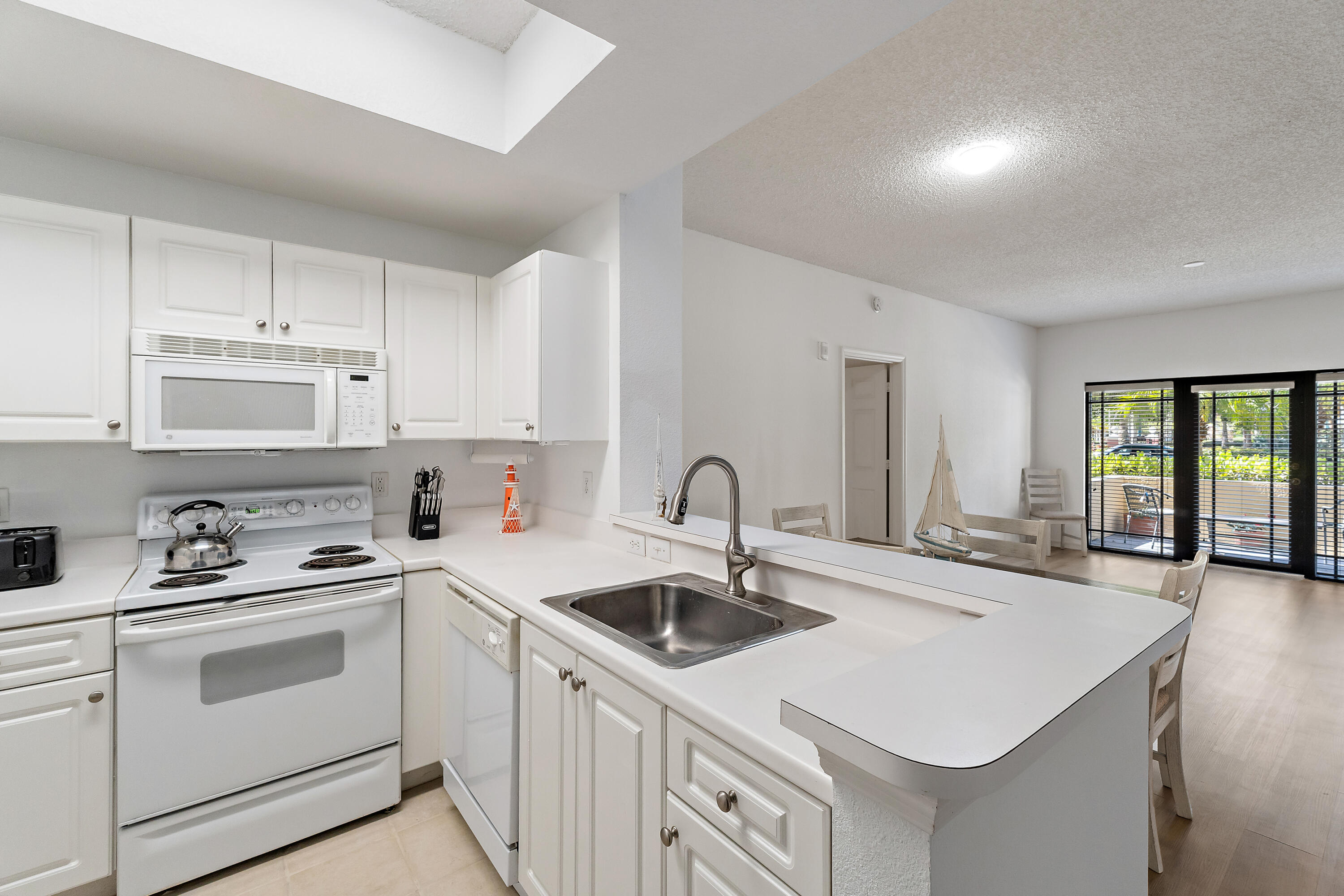2915 Tuscany Court 102
