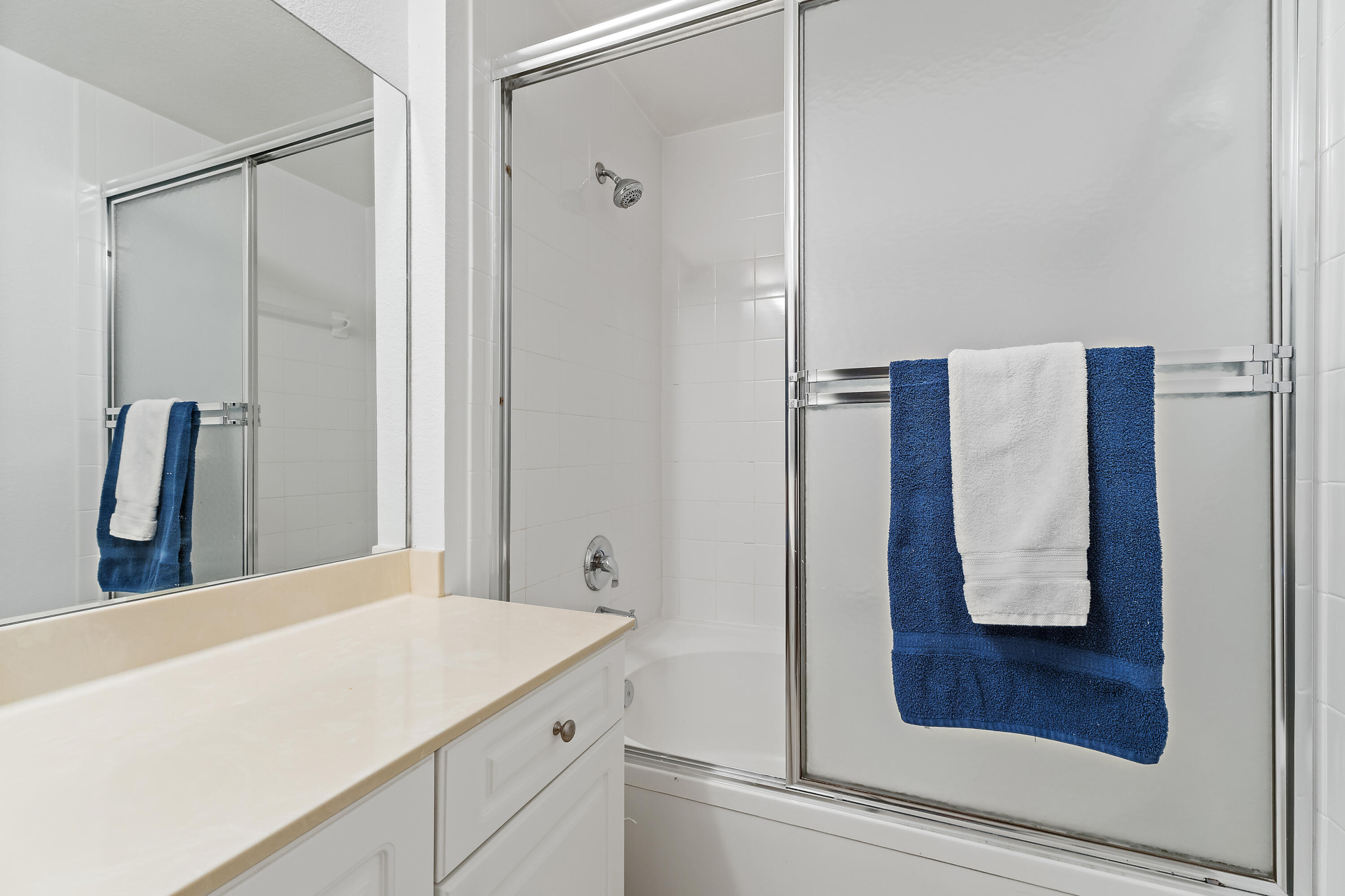 2915 Tuscany Court 102