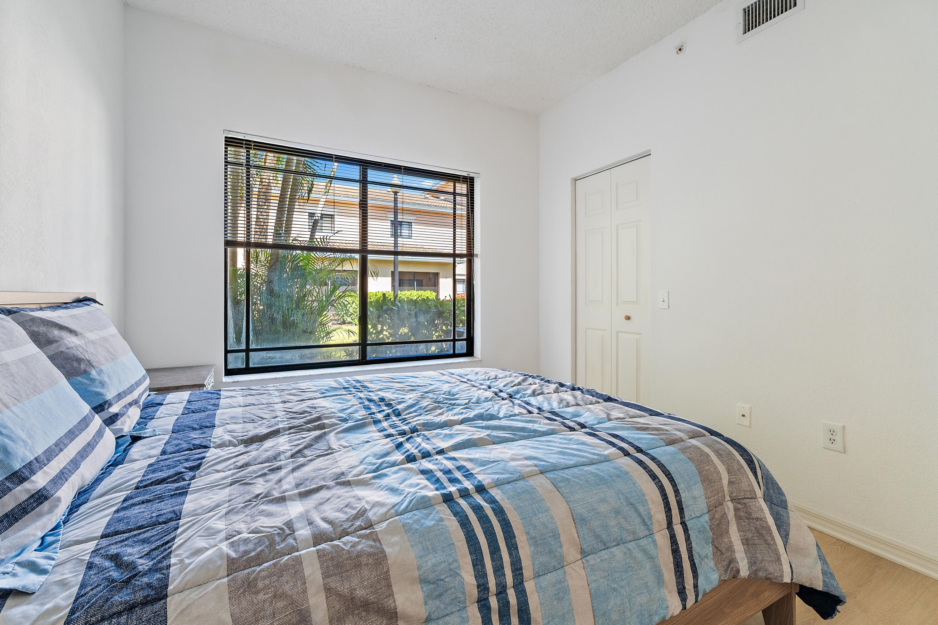 2915 Tuscany Court 102