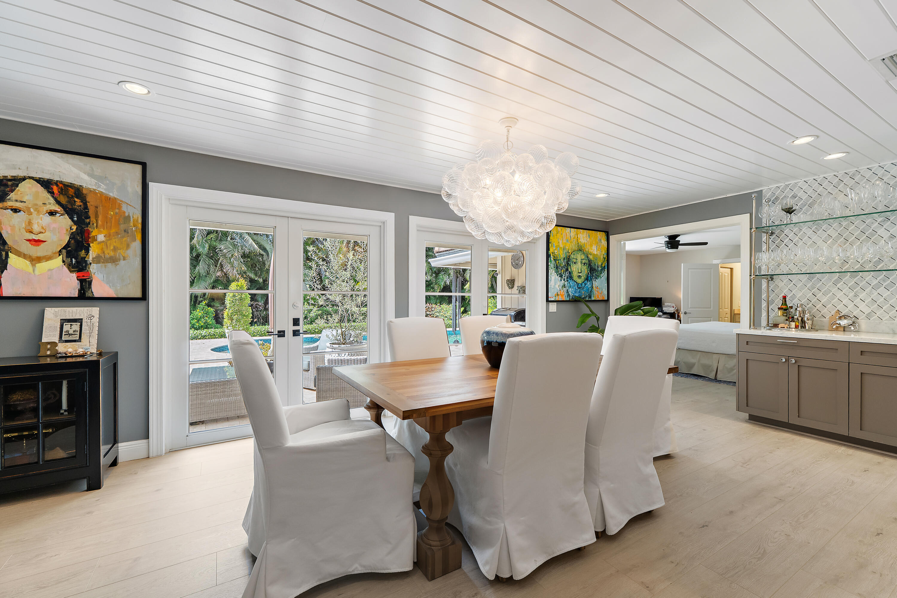 10 Bentwood Road