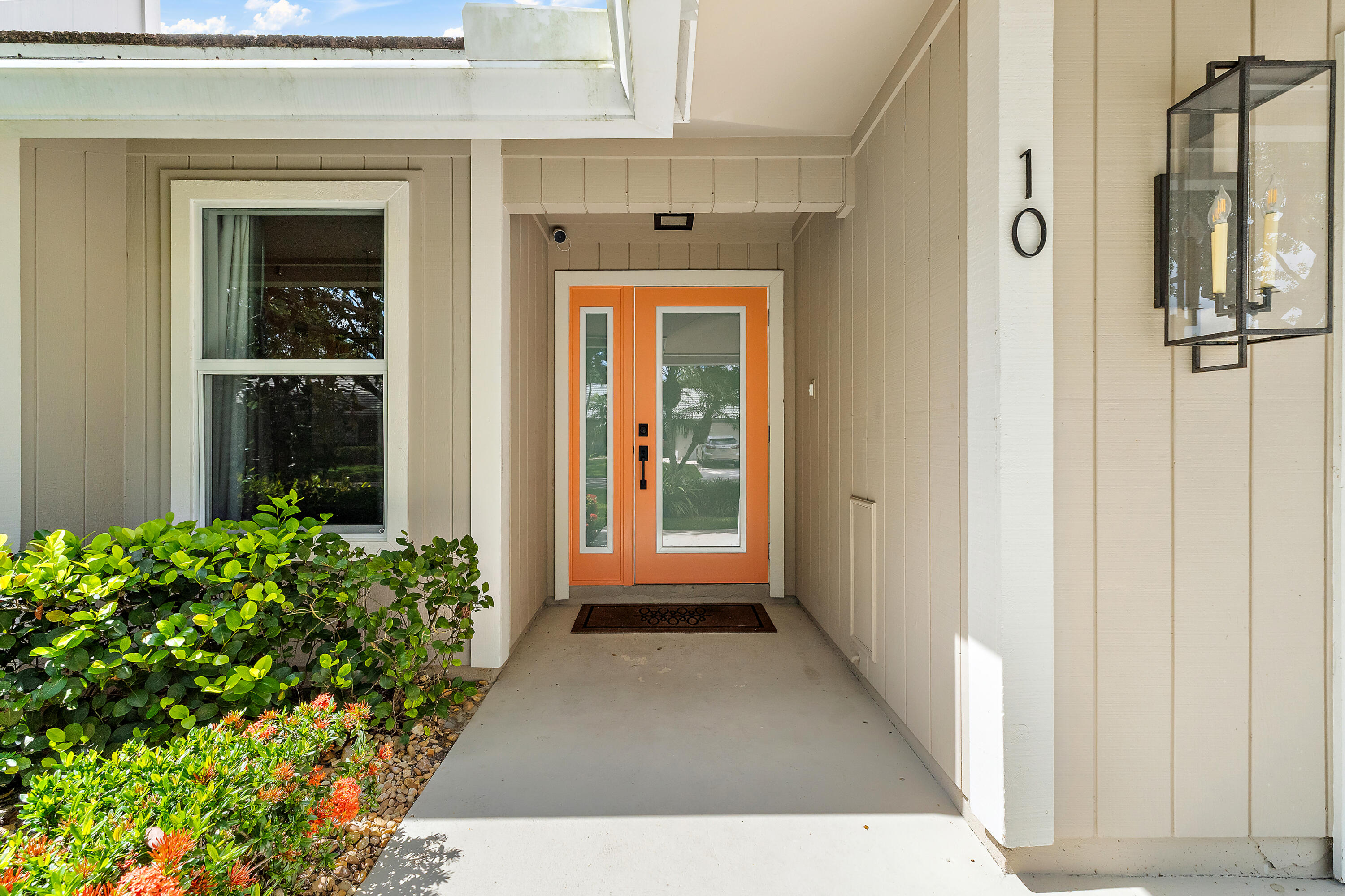 10 Bentwood Road