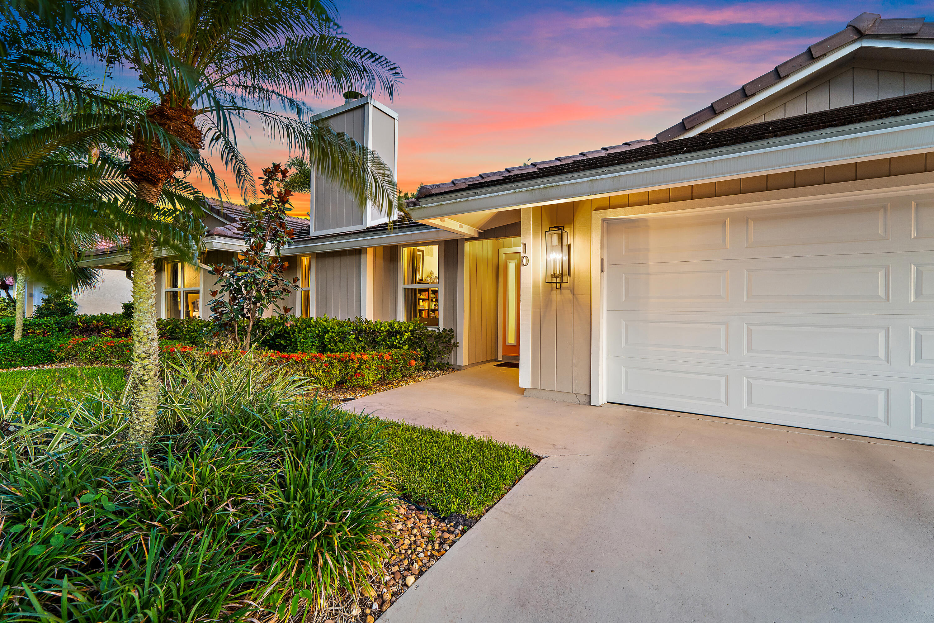 10 Bentwood Road
