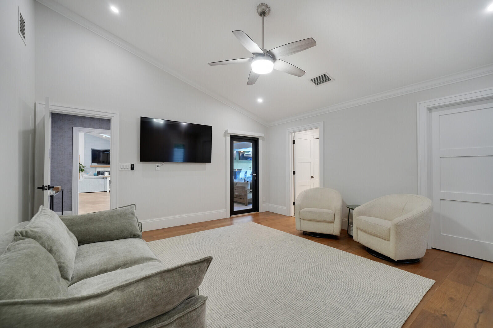 19526 W Trails End Terrace