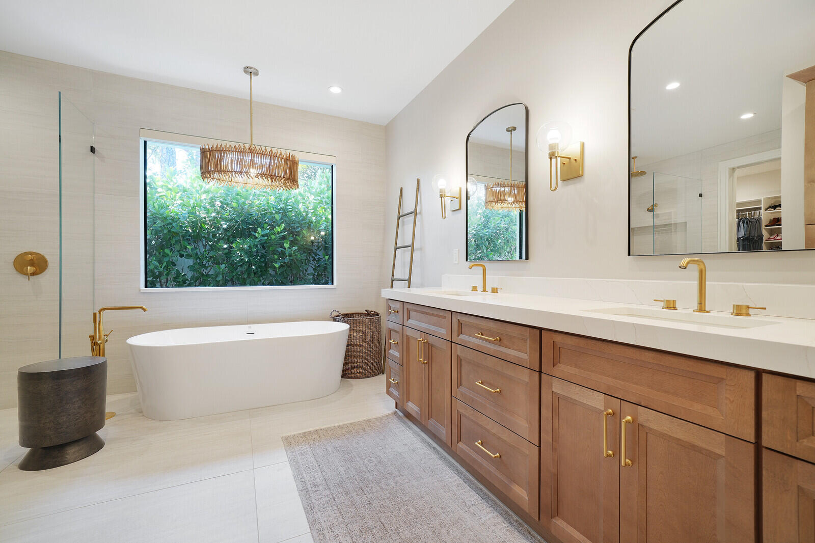 19526 W Trails End Terrace