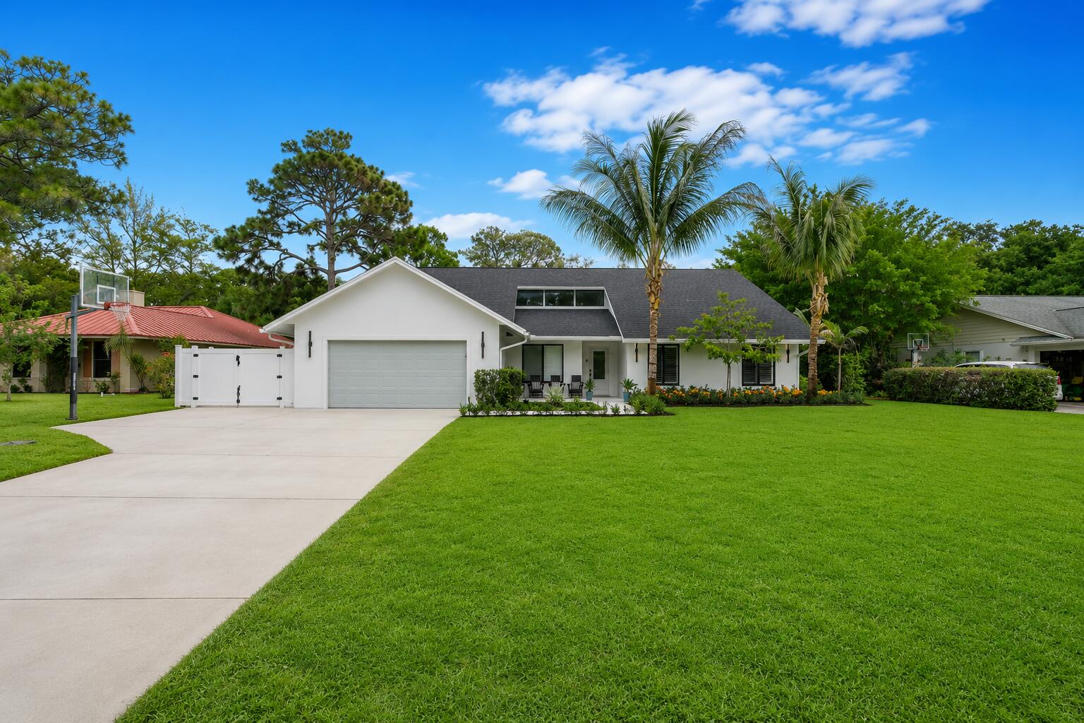 19526 W Trails End Terrace