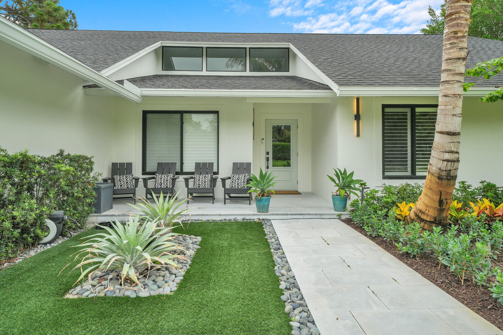19526 W Trails End Terrace