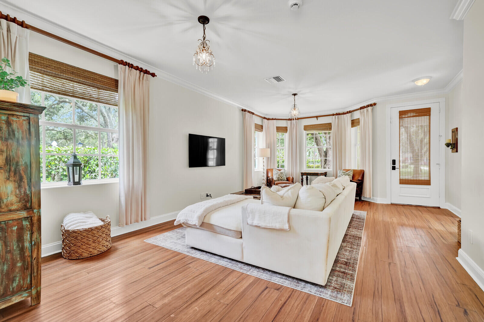 110 Sweet Bay Circle