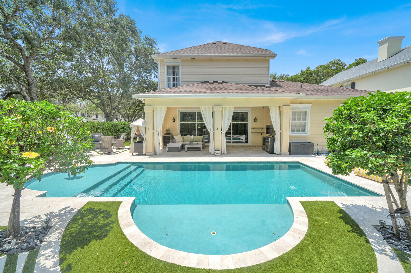 110 Sweet Bay Circle