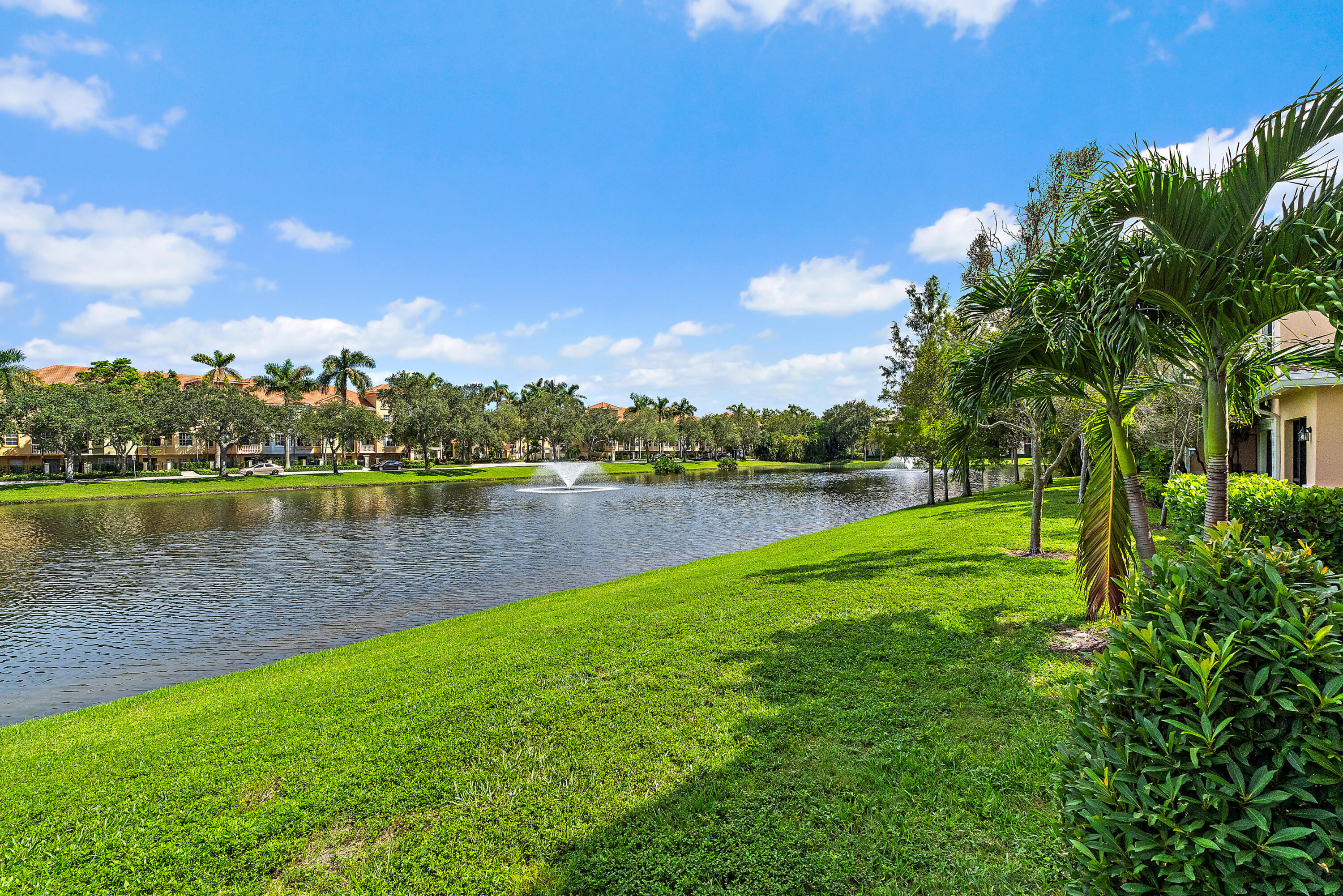 2807 Veronia Drive 107