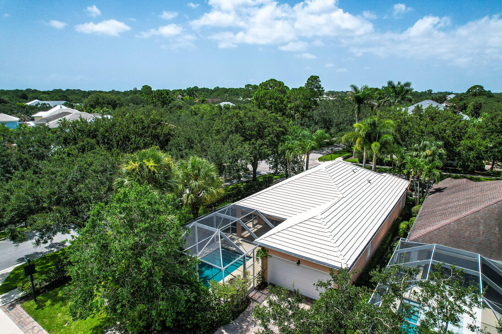 1825 Dakota Drive