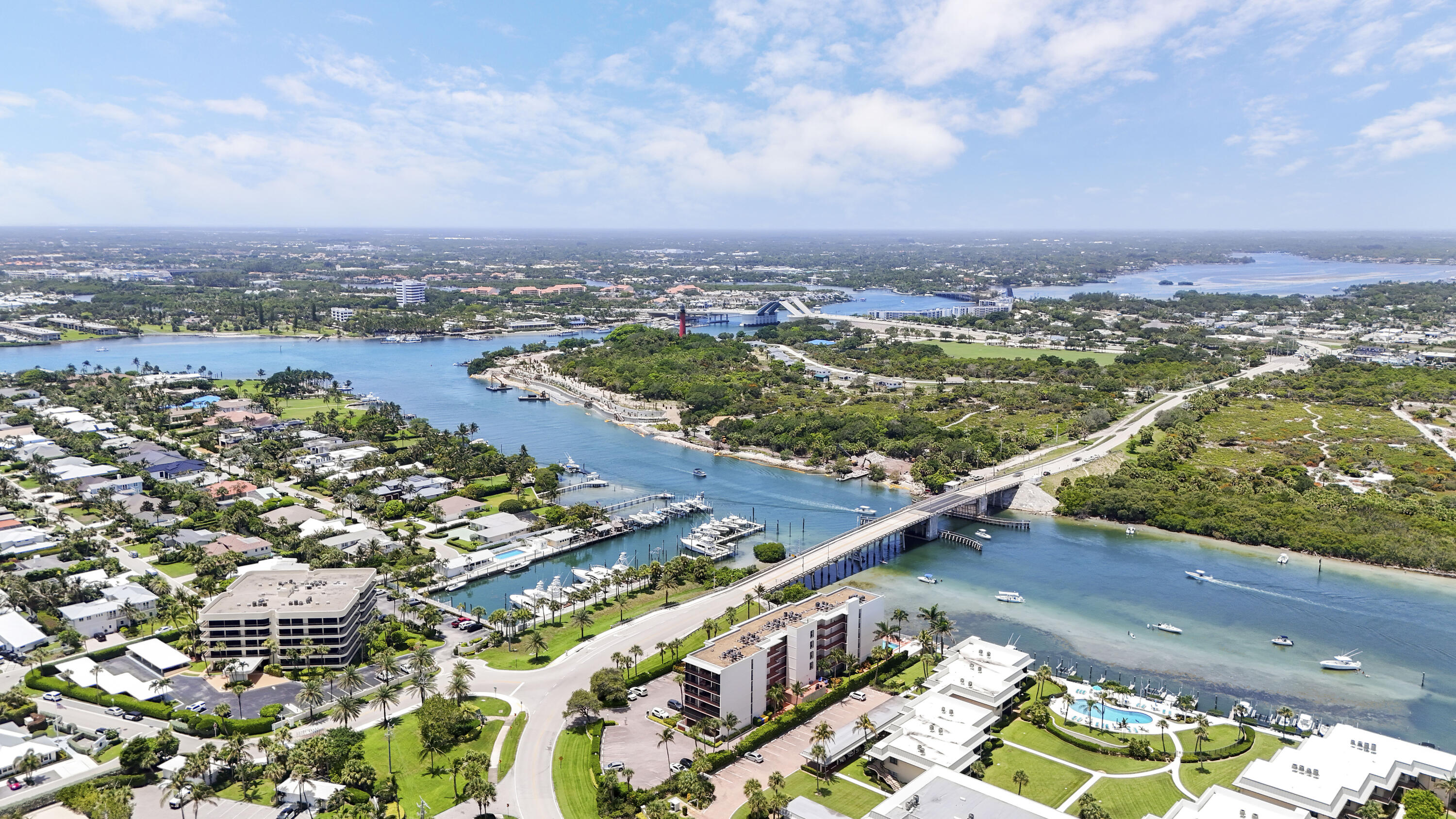 225 S Beach Road 605