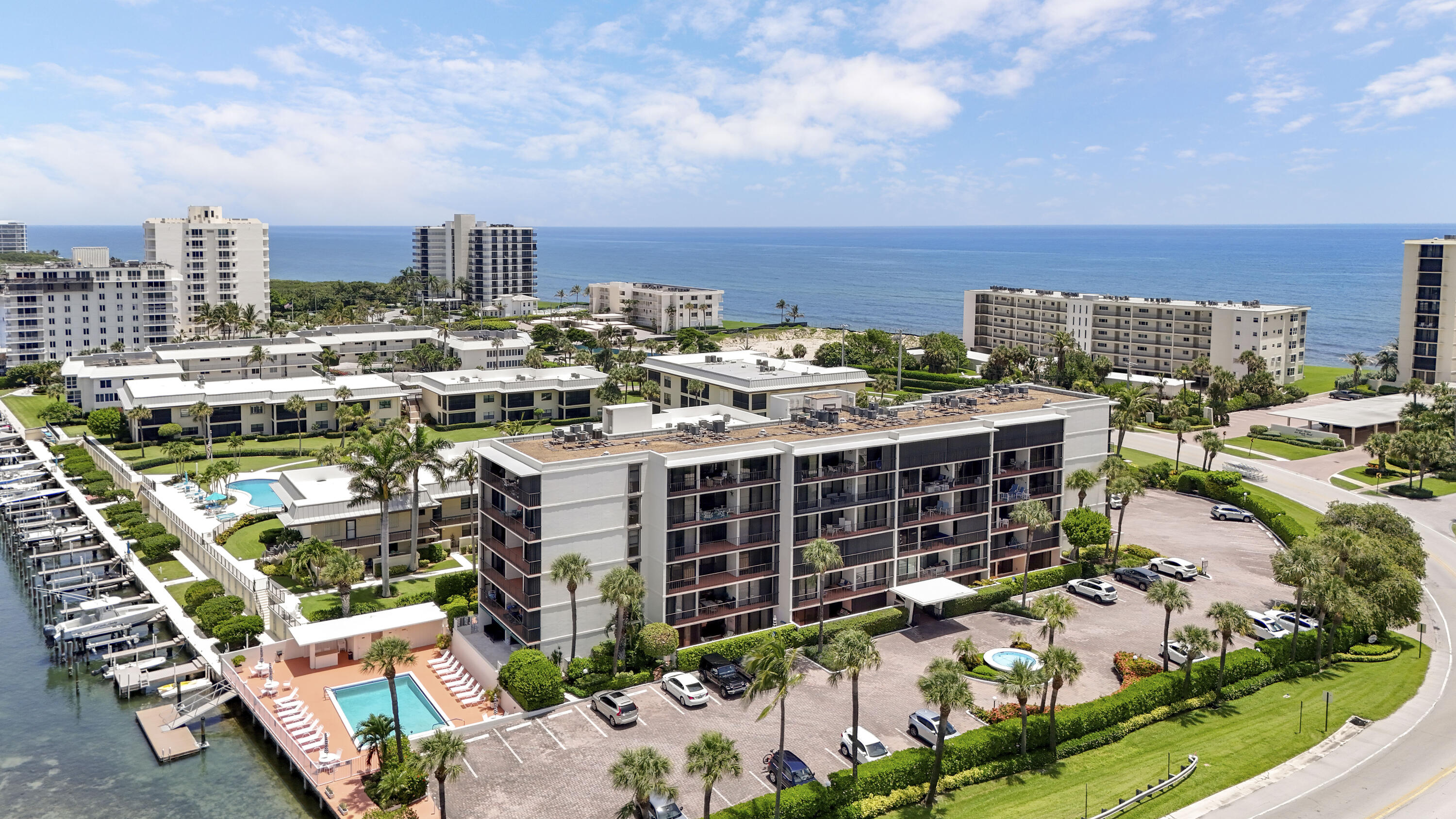 225 S Beach Road 605