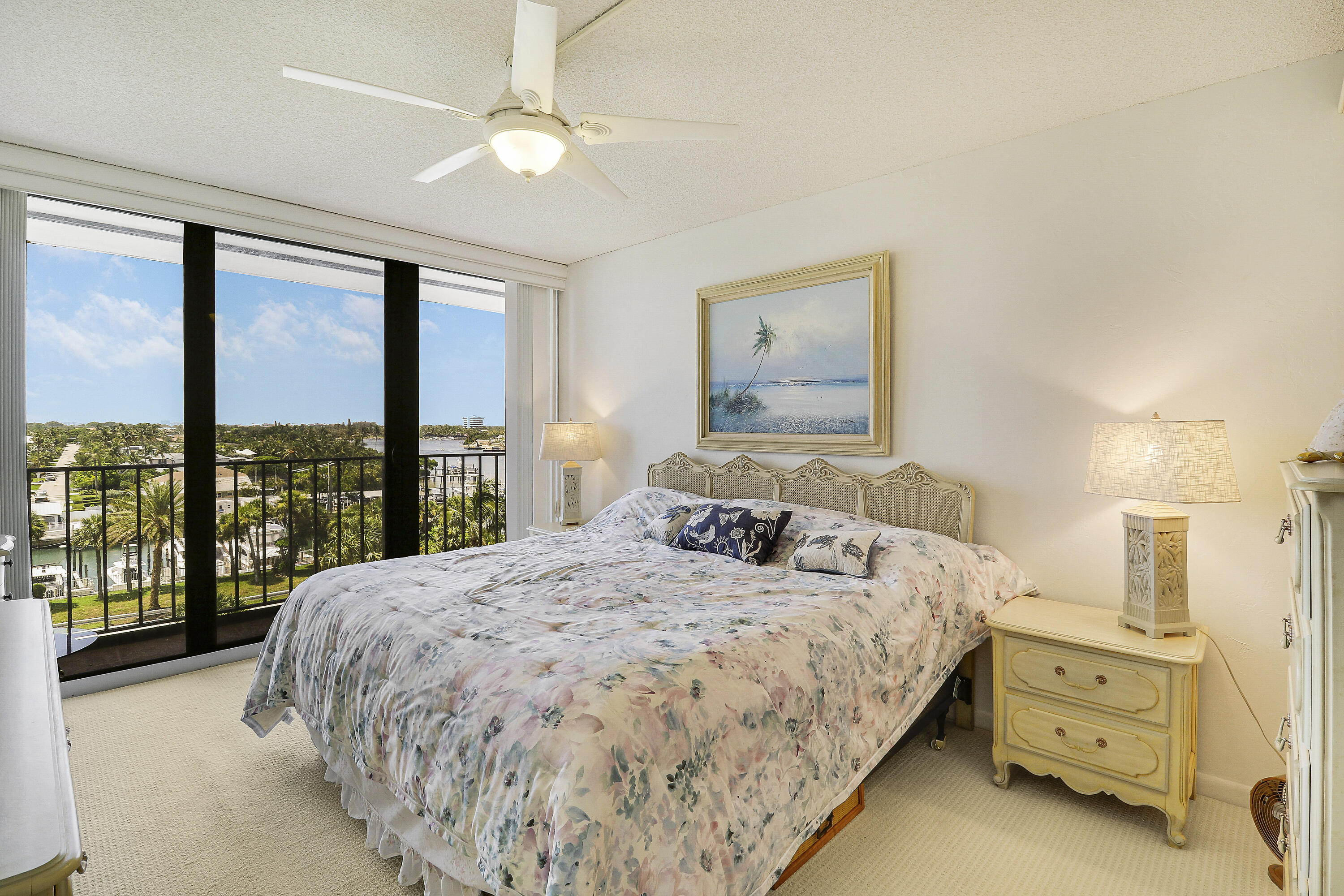 225 S Beach Road 605