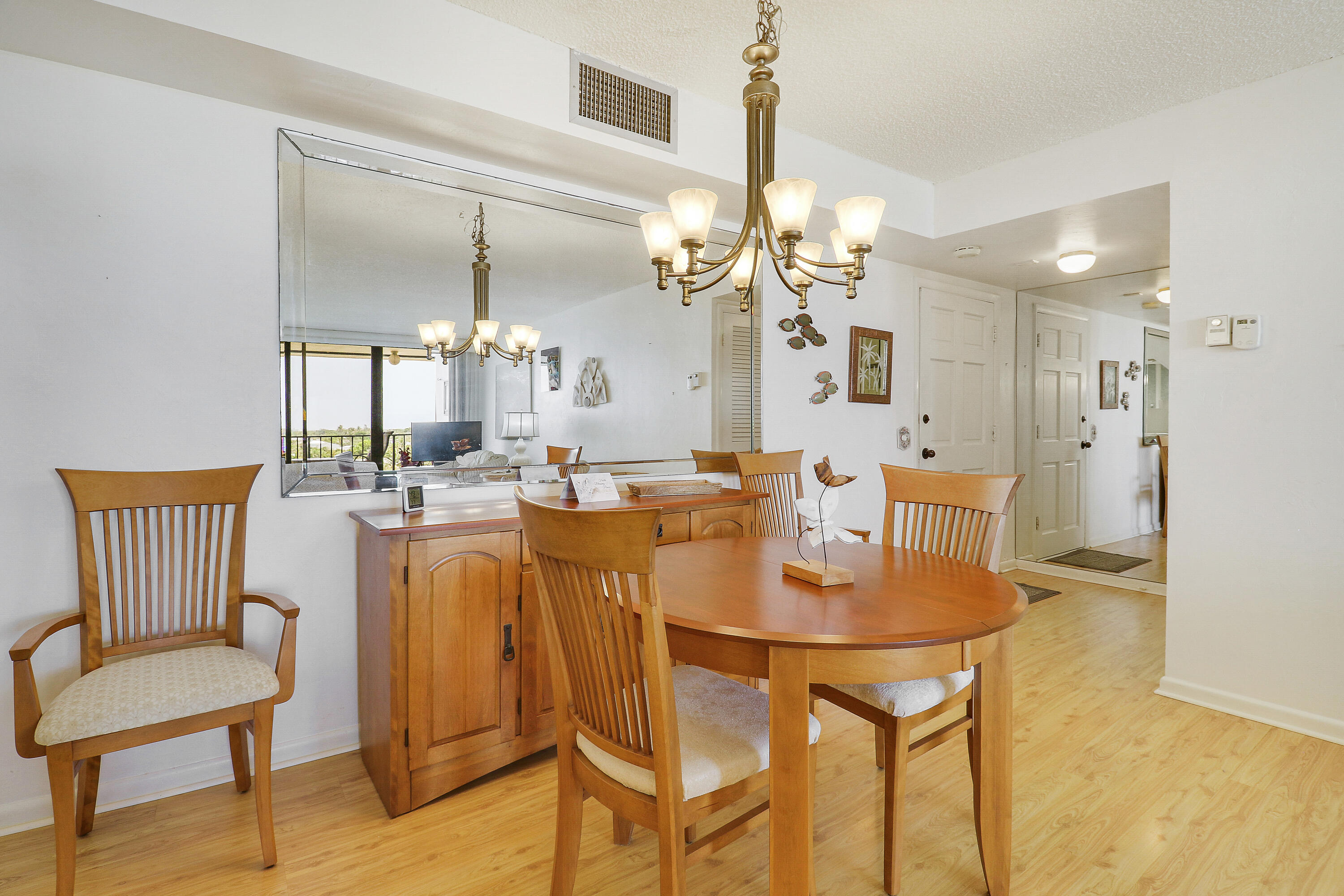 225 S Beach Road 605