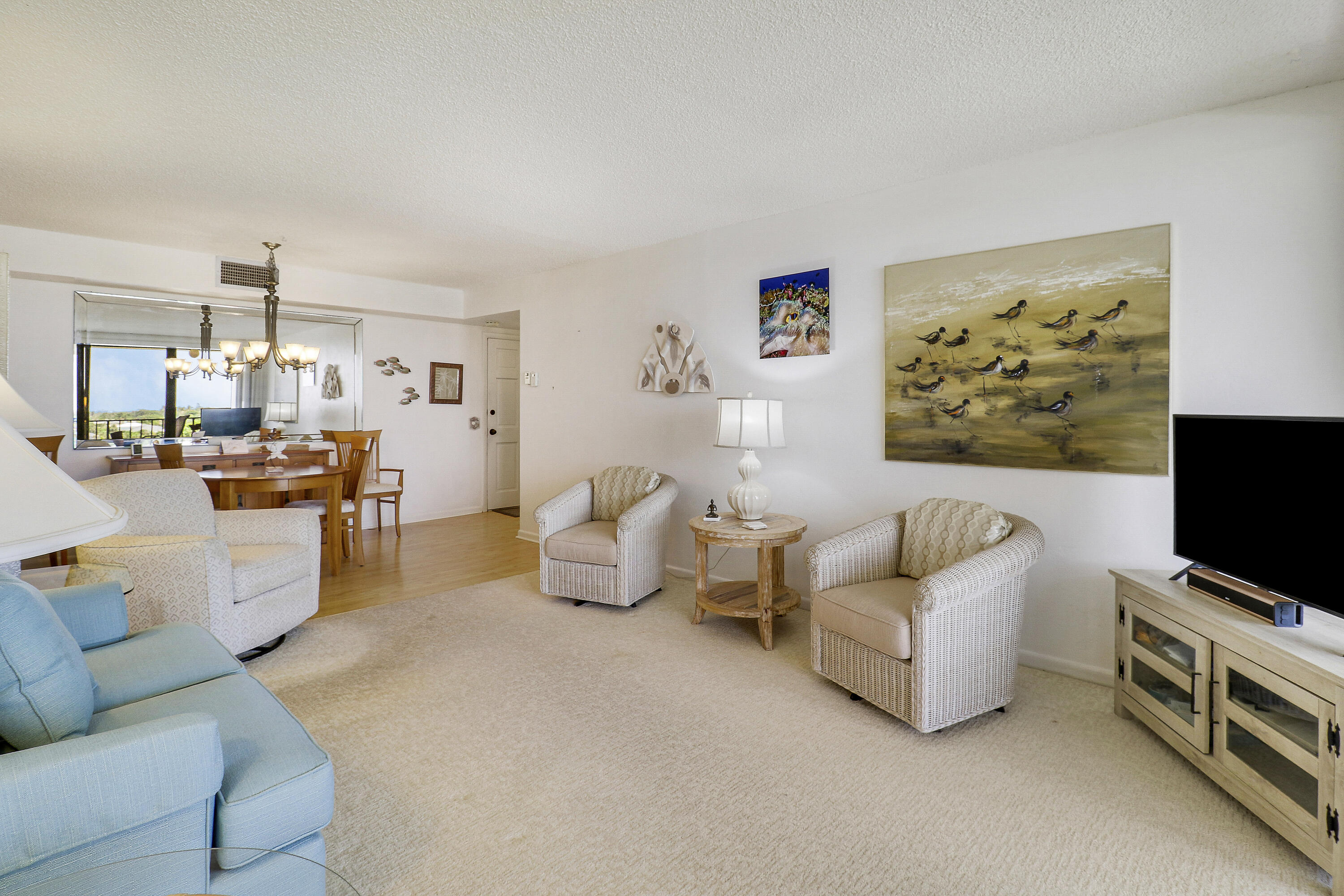 225 S Beach Road 605
