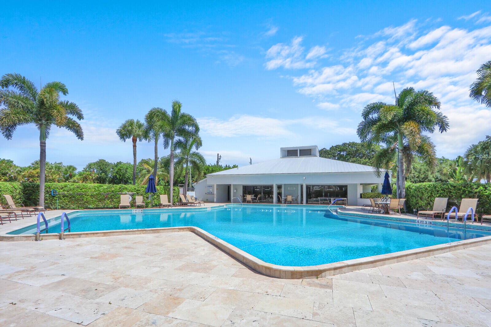 1648 Jupiter Cove Drive Unit: 214