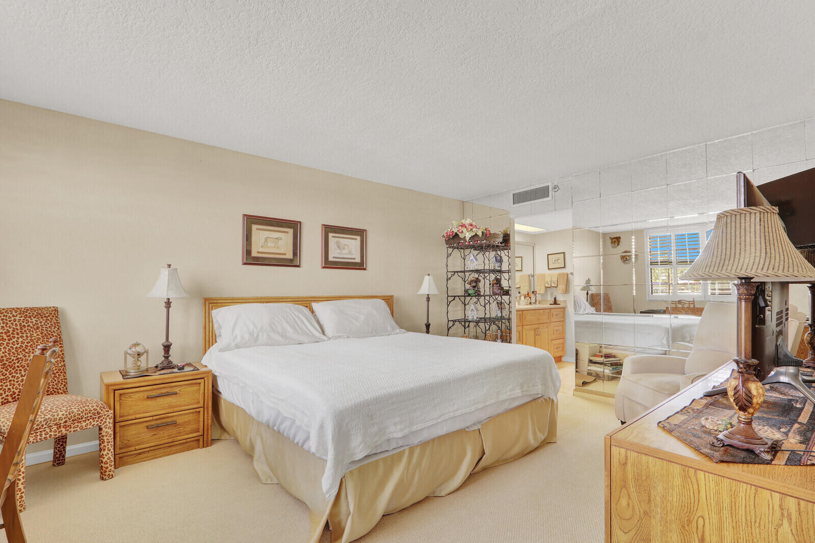 1648 Jupiter Cove Drive Unit: 214