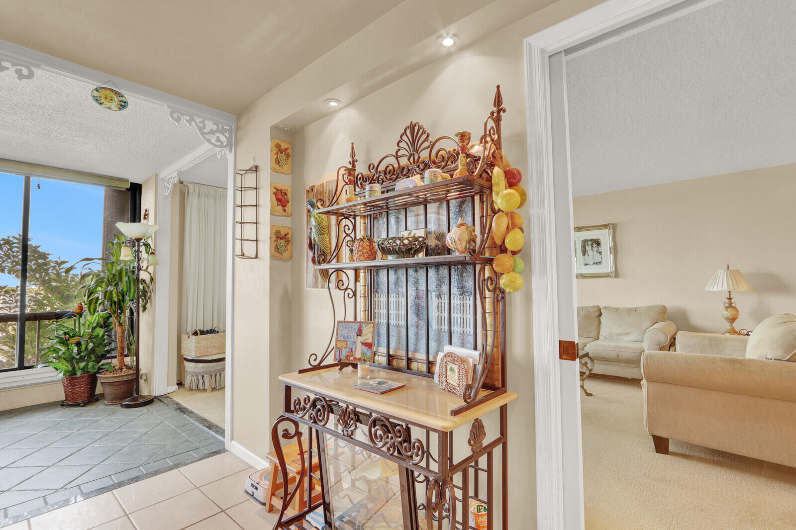 1648 Jupiter Cove Drive Unit: 214