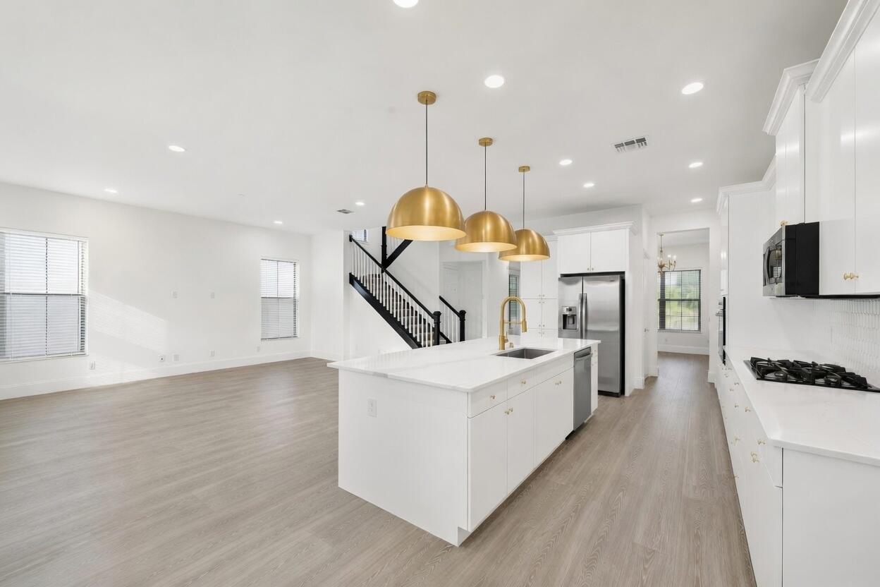 6020 Curie Place