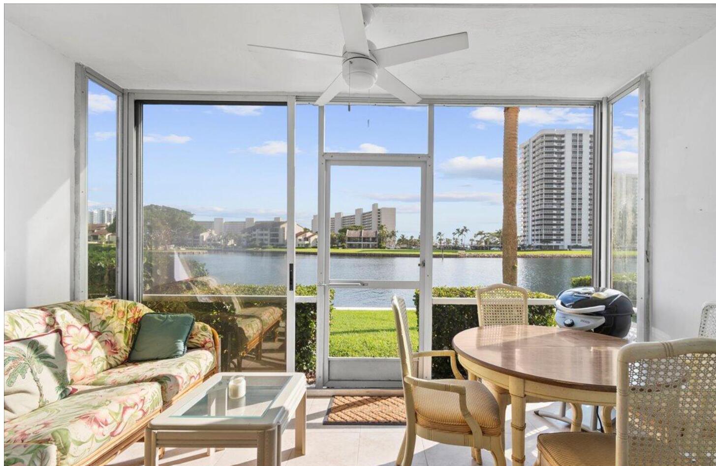 20 YACHT CLUB Drive 104