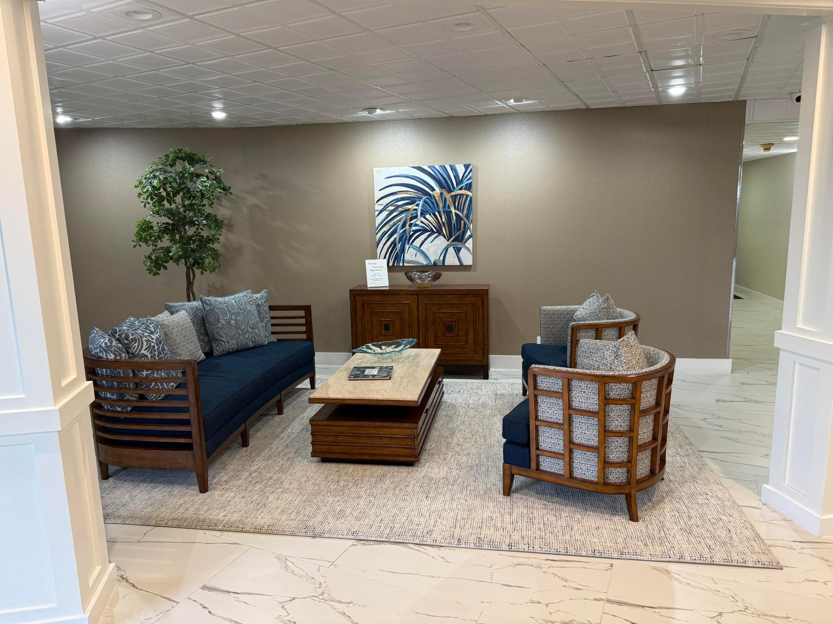 336 Golfview Road 718