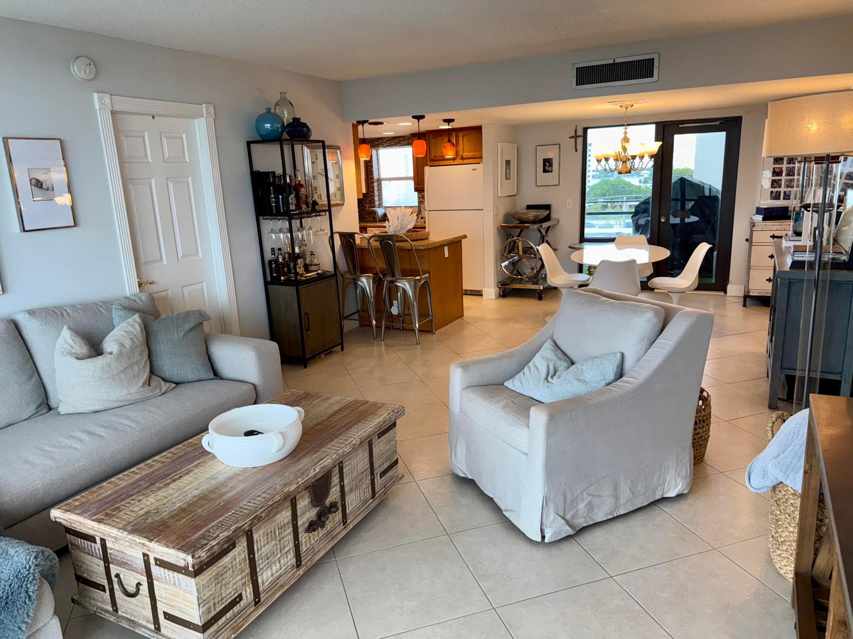 336 Golfview Road 718