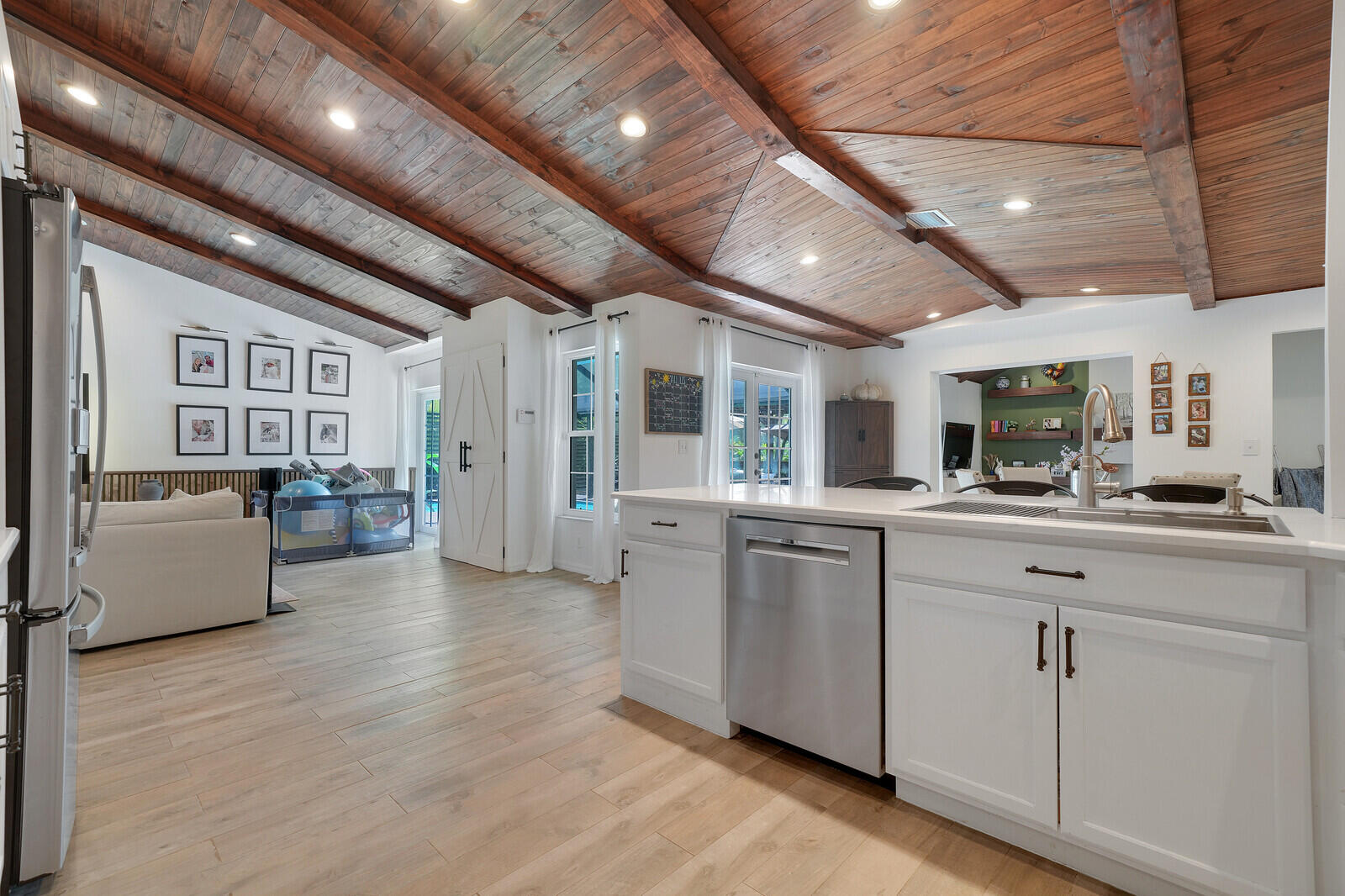 12212 82nd Street N