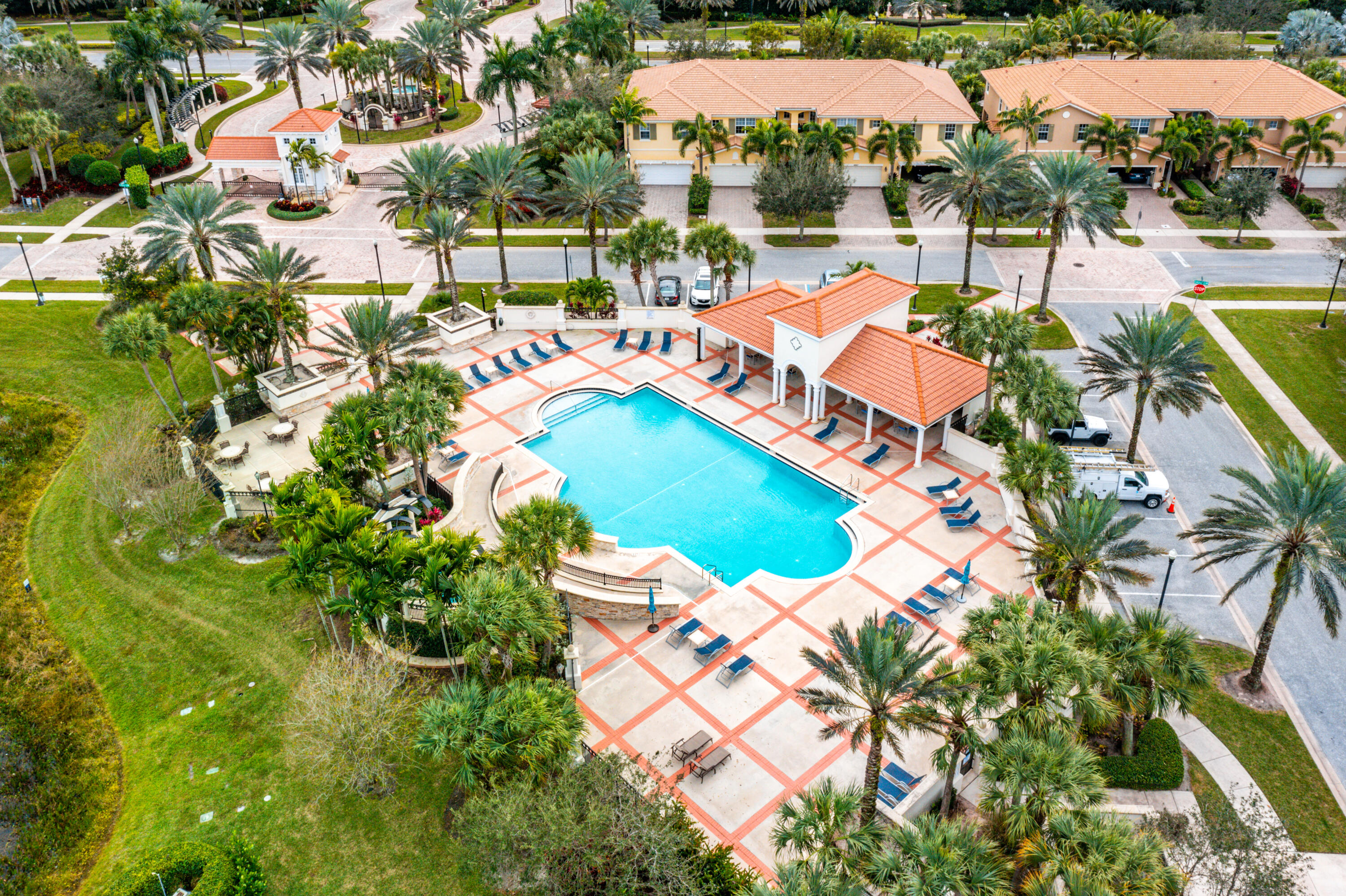 4612 Cadiz Circle