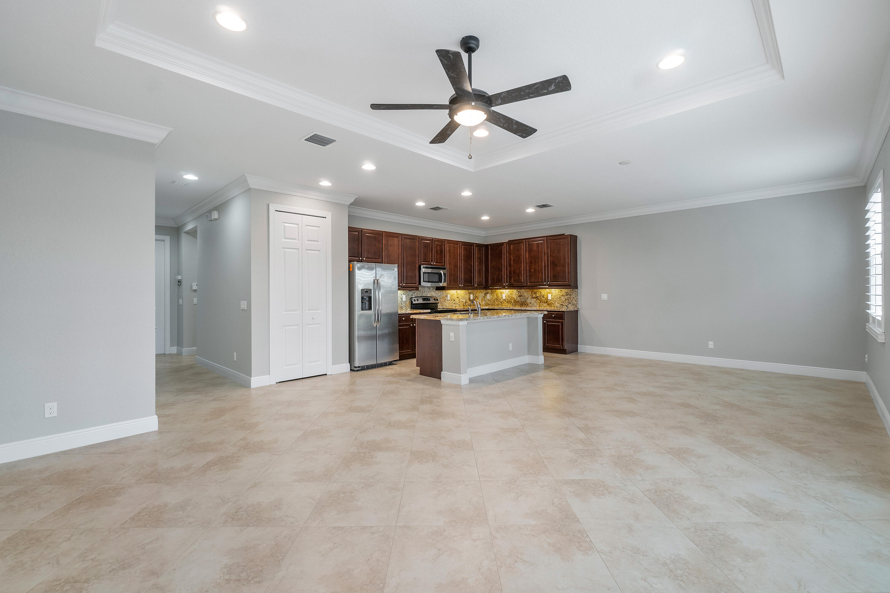 4612 Cadiz Circle