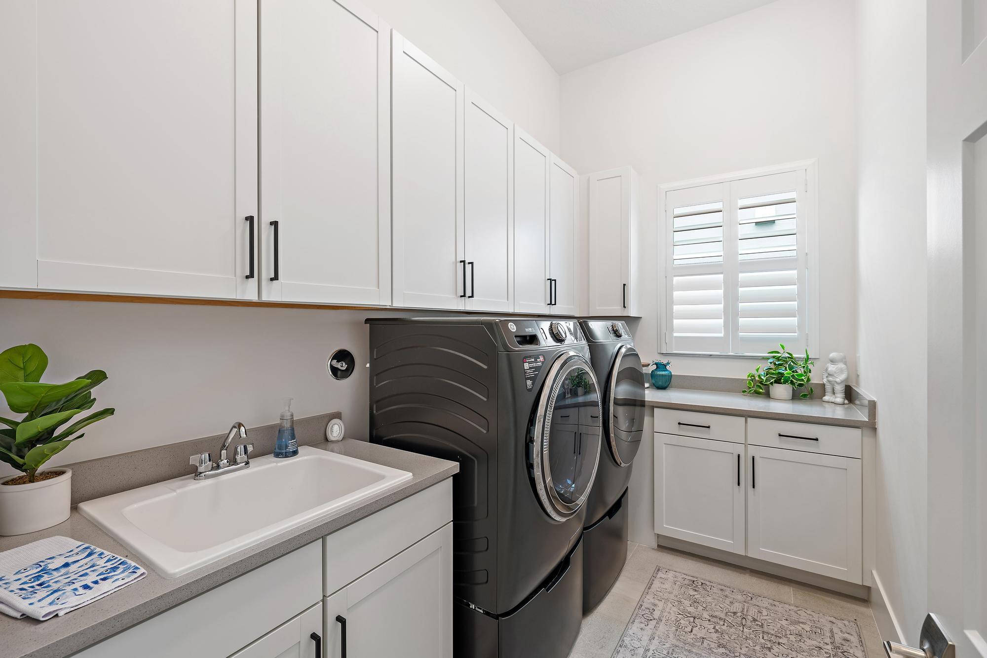 13195 ARTISAN Circle
